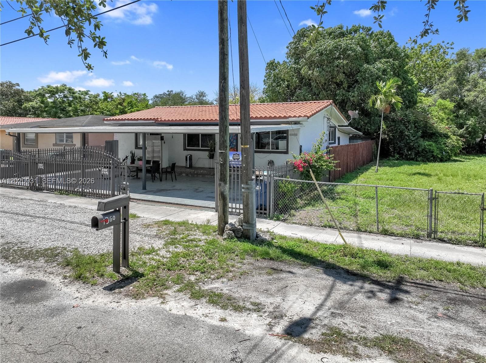 1360 NW 77th St, Miami FL 33147 — 30