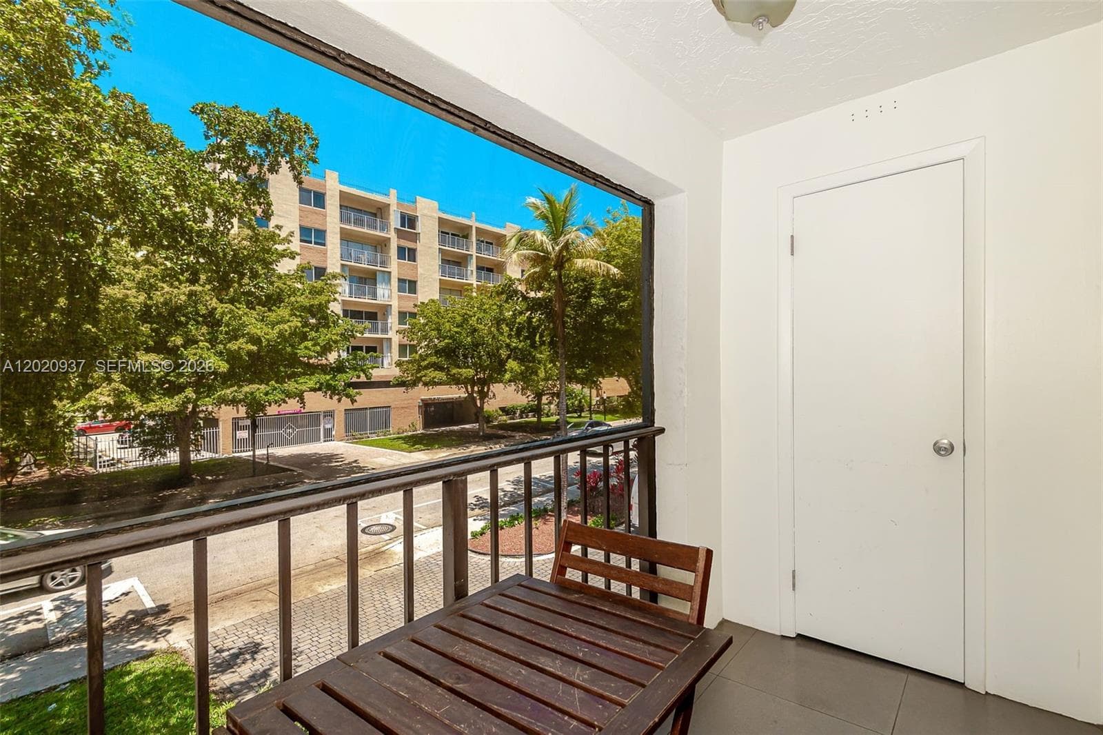 201 178th Dr # 212, Sunny Isles Beach FL 33160 — 2