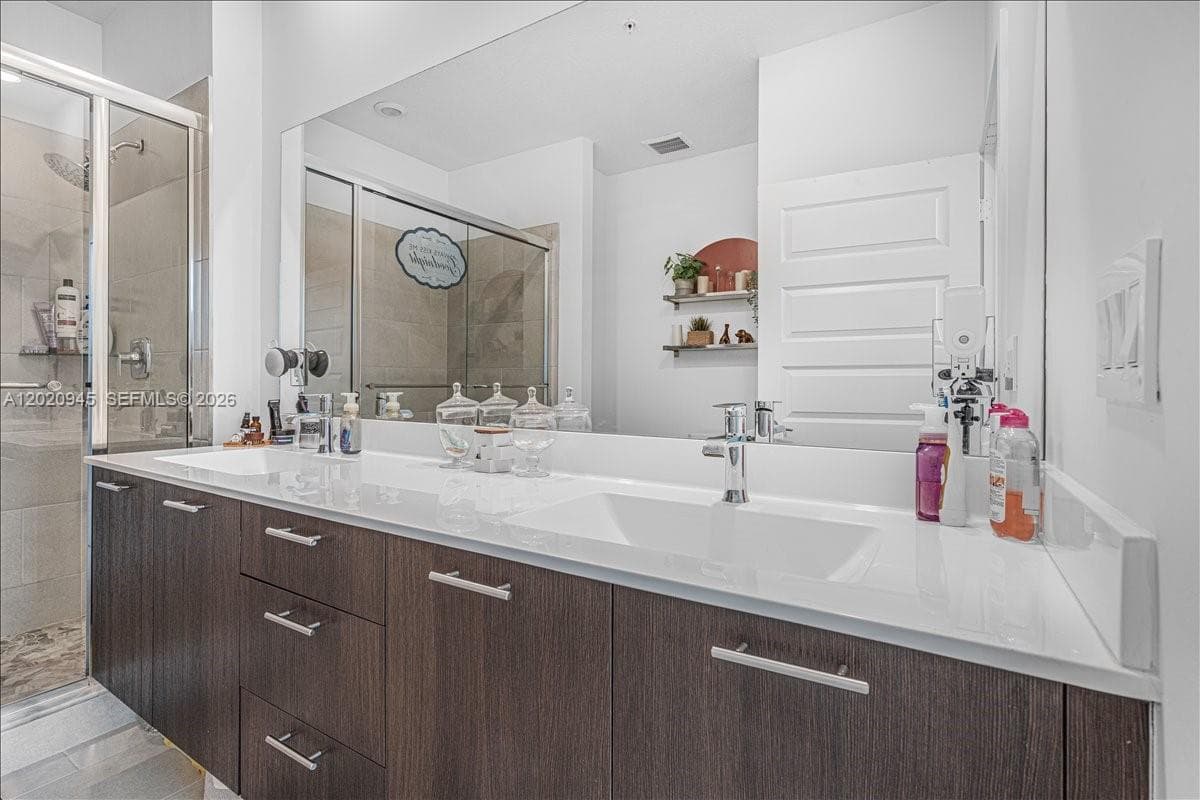 8301 NW 41st St # 309, Doral FL 33166 — 10