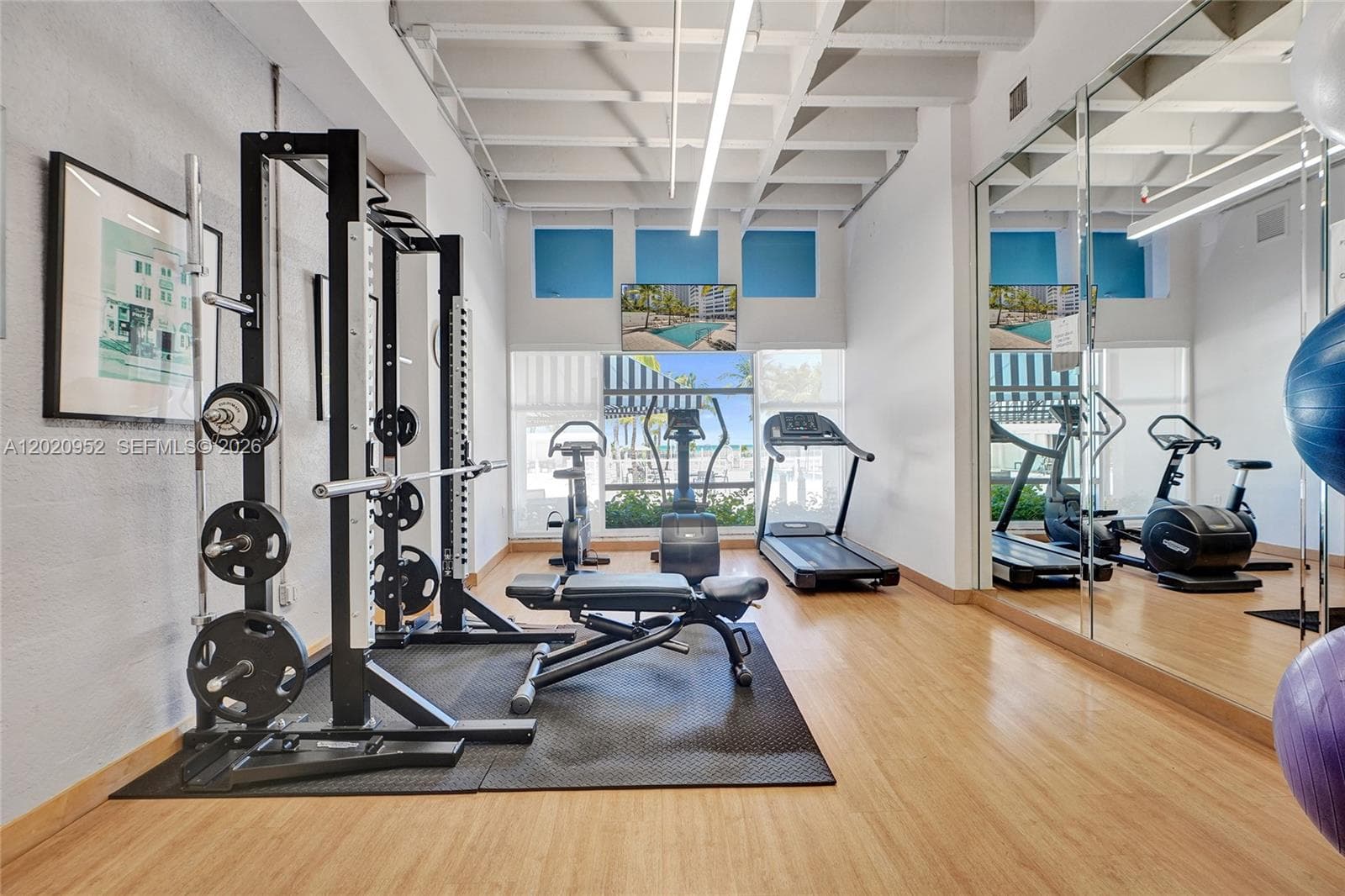 4925 Collins Ave # 3H, Miami Beach FL 33140 — 26
