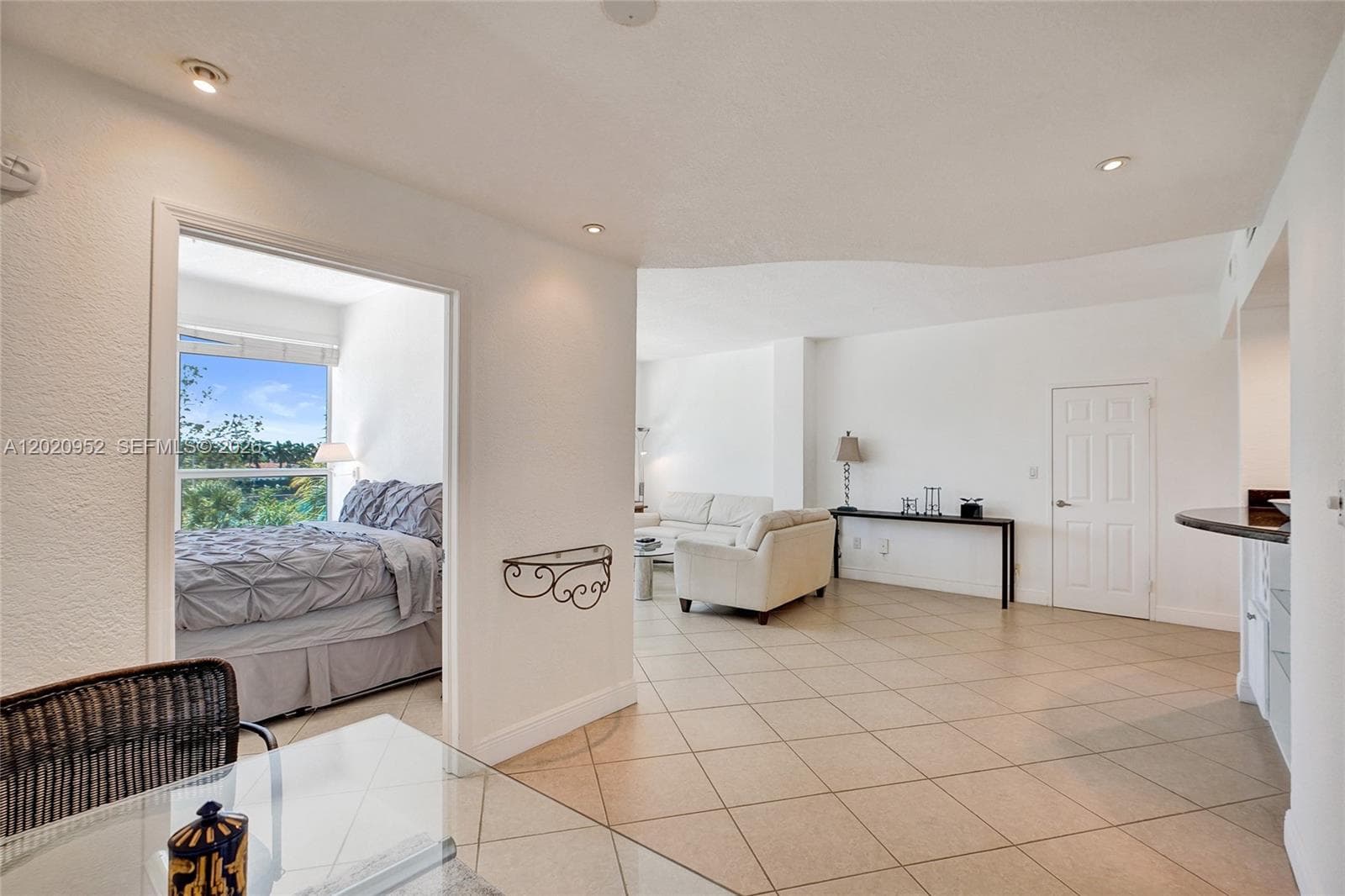 4925 Collins Ave # 3H, Miami Beach FL 33140 — 9