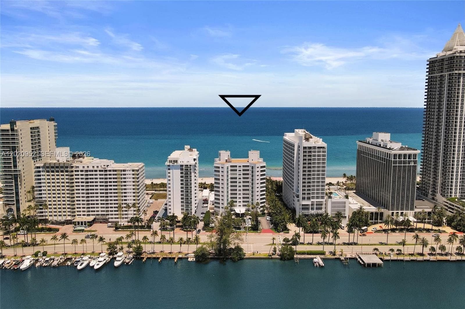 4925 Collins Ave # 3H, Miami Beach FL 33140 — 34