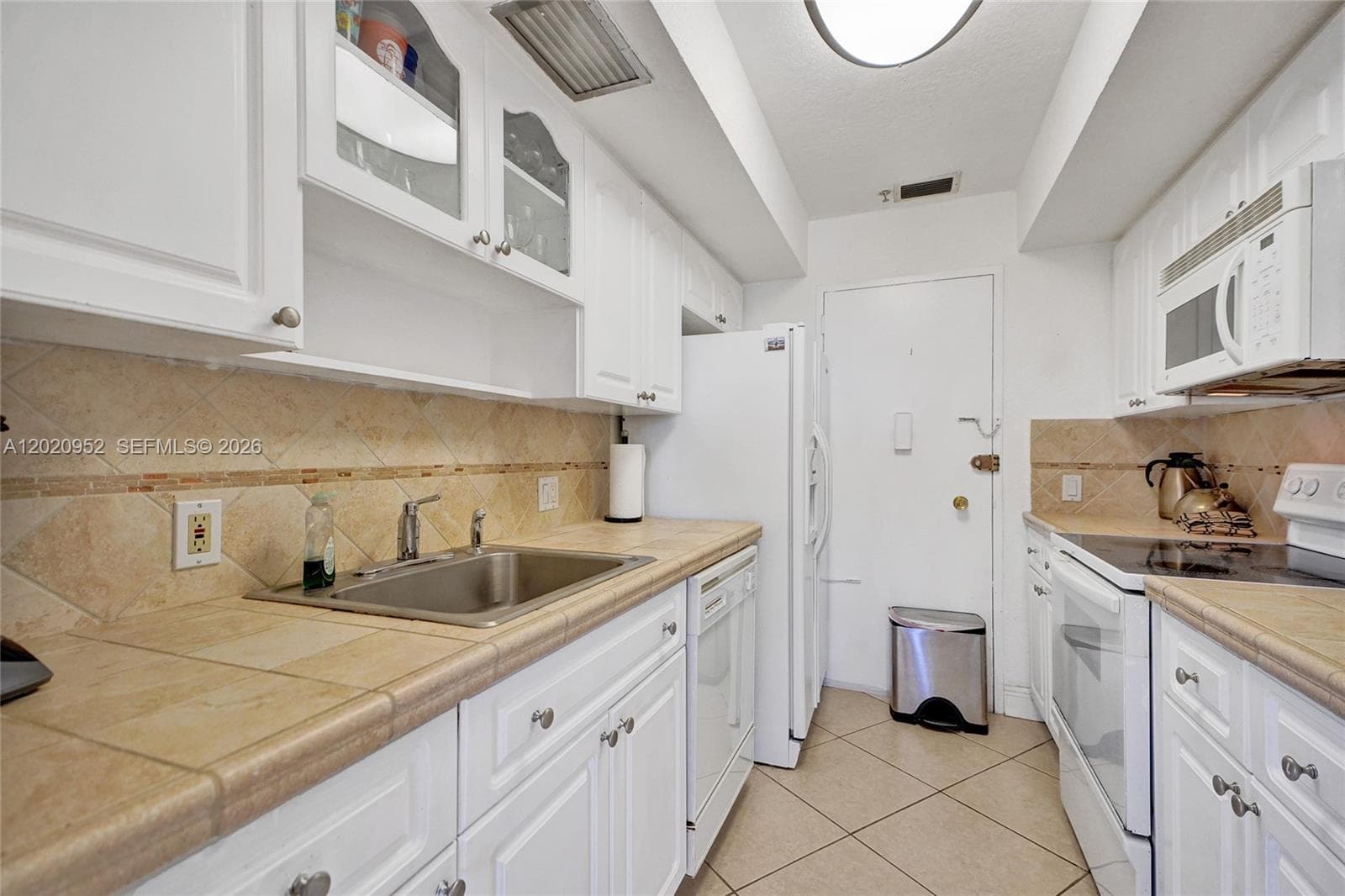 4925 Collins Ave # 3H, Miami Beach FL 33140 — 10