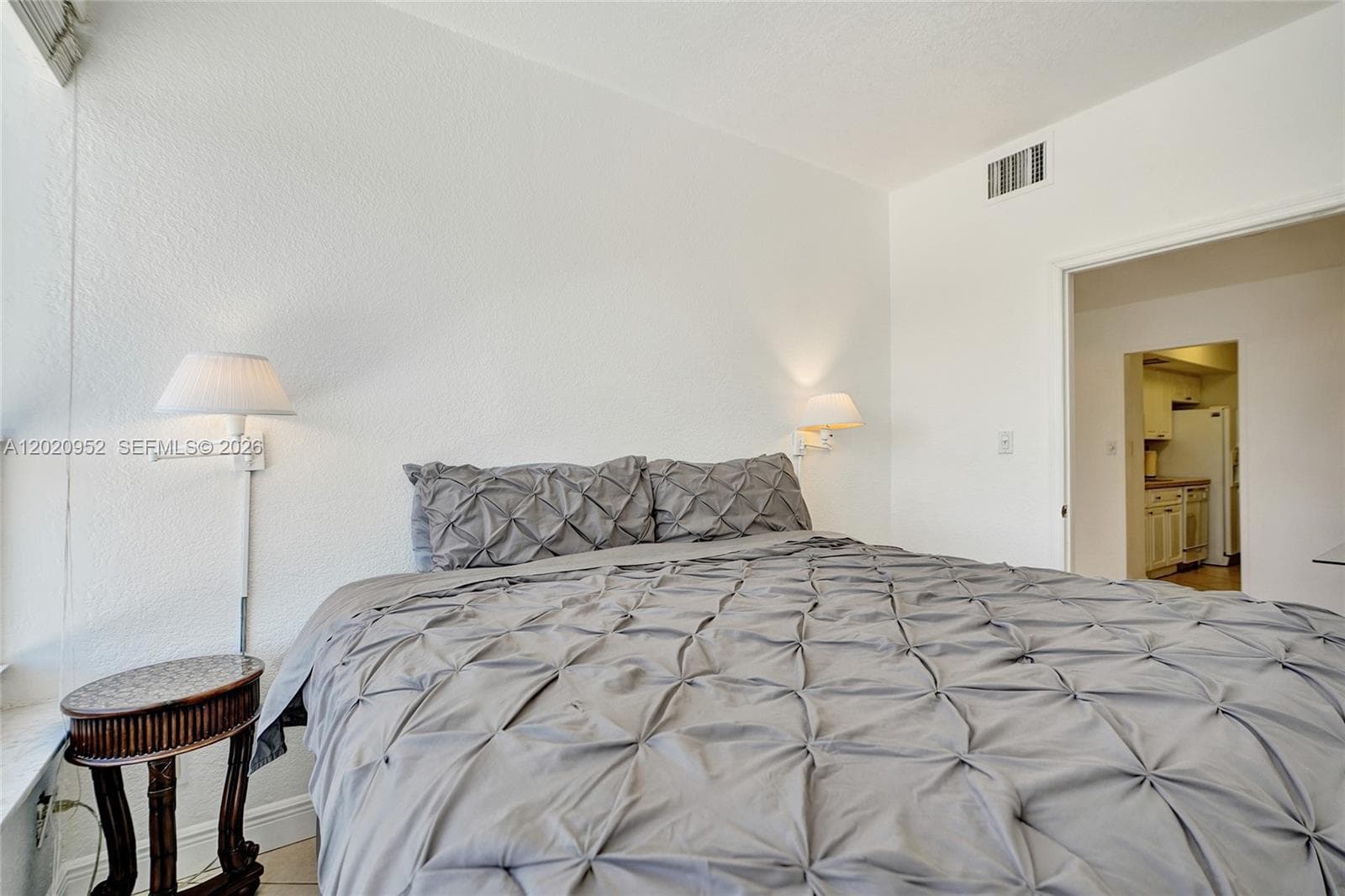 4925 Collins Ave # 3H, Miami Beach FL 33140 — 18