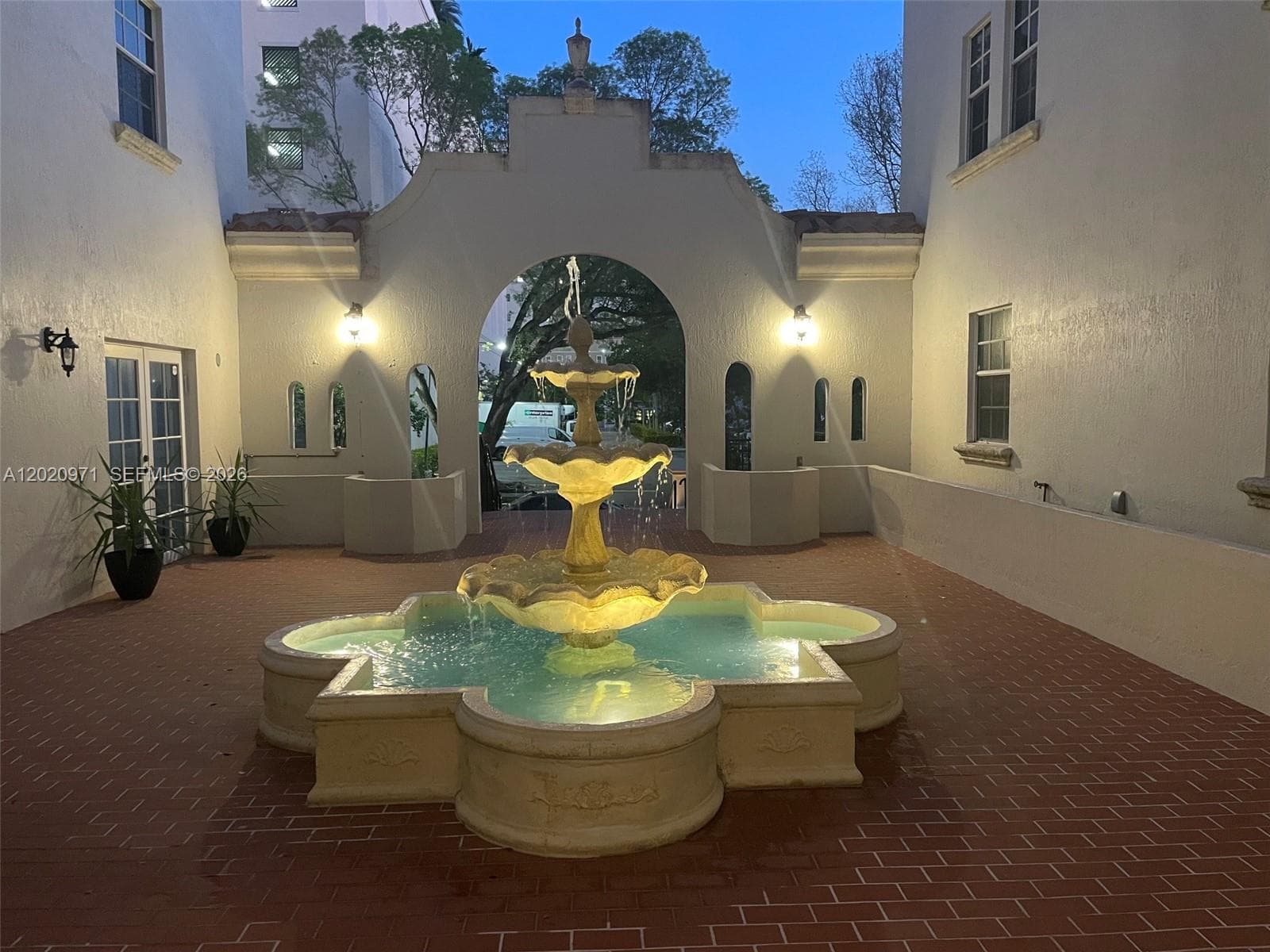 323 Navarre Ave # 403, Coral Gables FL 33134 — 26