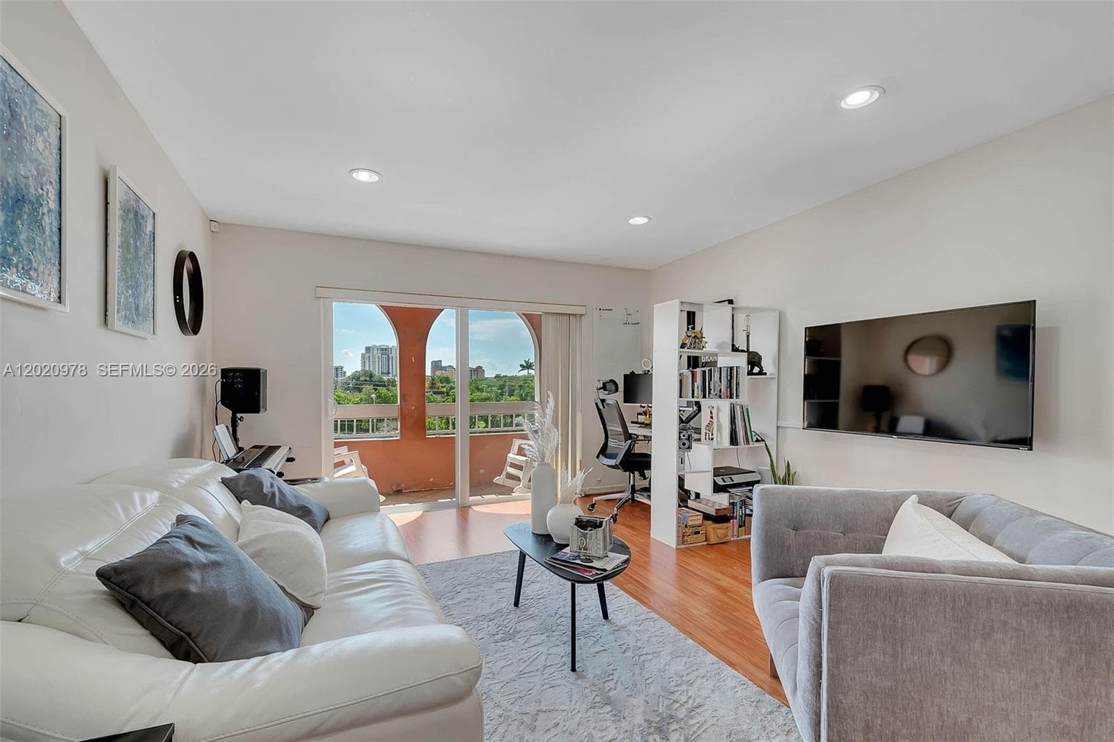7701 Camino Real # 416, Miami FL 33143 — 3