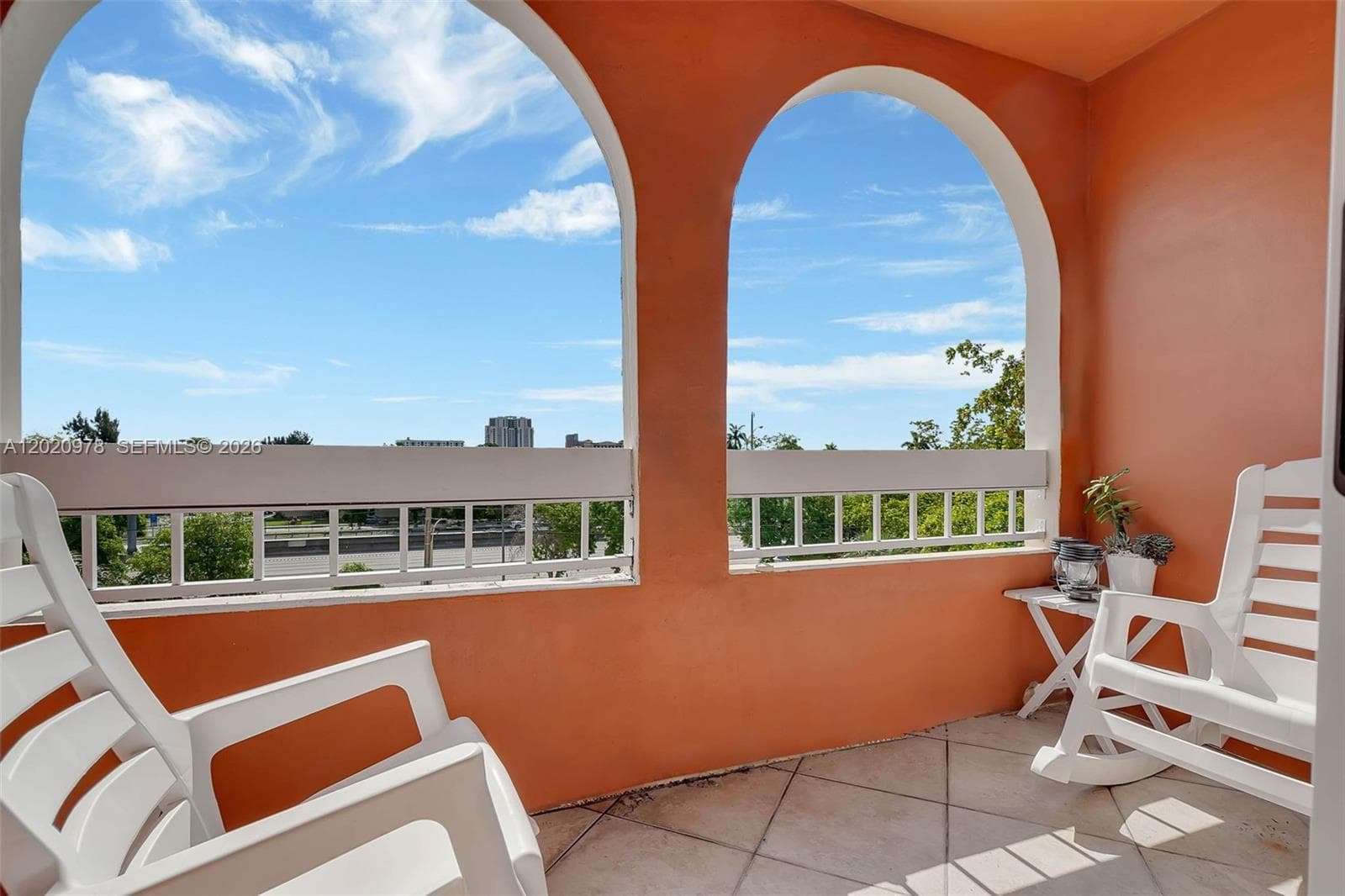 7701 Camino Real # 416, Miami FL 33143 — 4