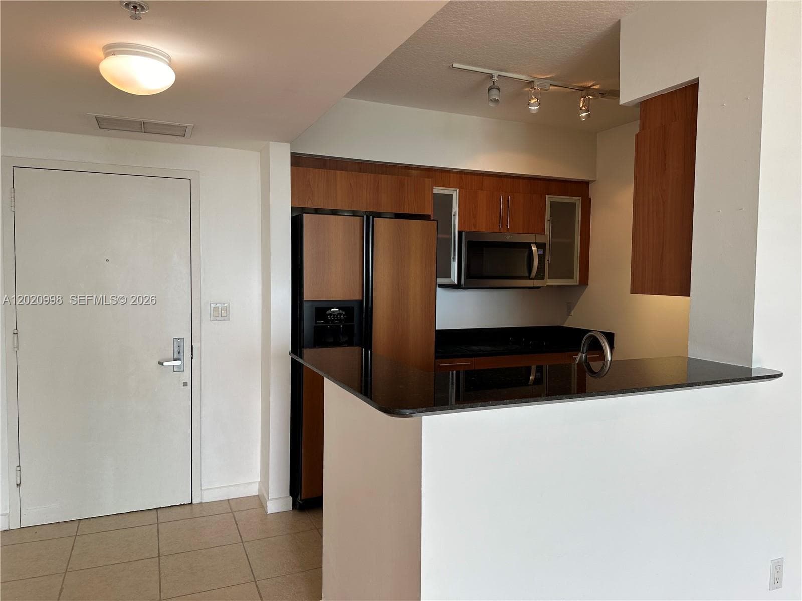 325 S BISCAYNE BL # 1516, Miami FL 33131 — 4