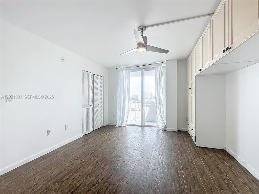 7133 Bay Dr # 705, Miami Beach FL 33141 — 7