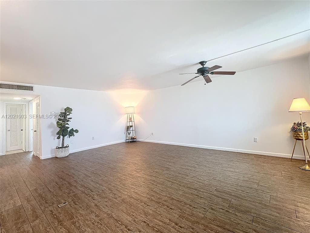 7133 Bay Dr # 705, Miami Beach FL 33141 — 3