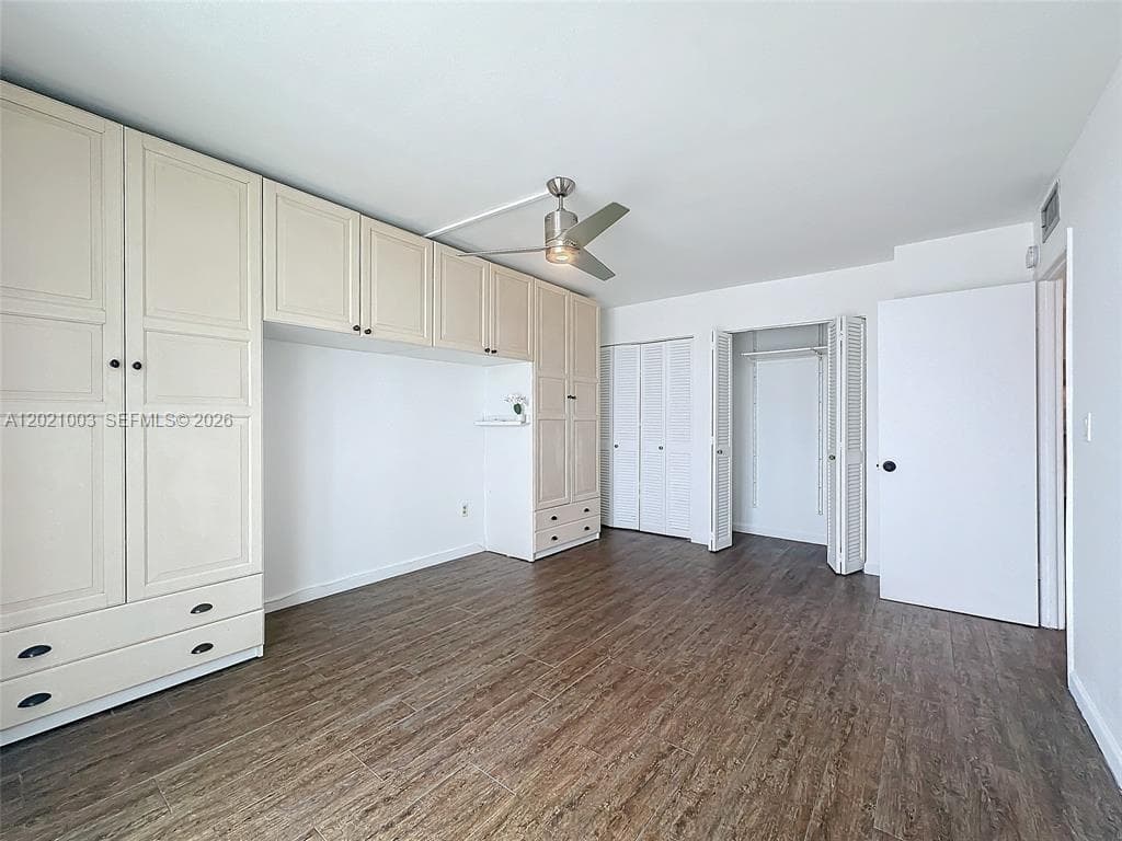 7133 Bay Dr # 705, Miami Beach FL 33141 — 9