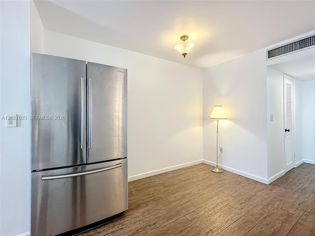 7133 Bay Dr # 705, Miami Beach FL 33141 — 4