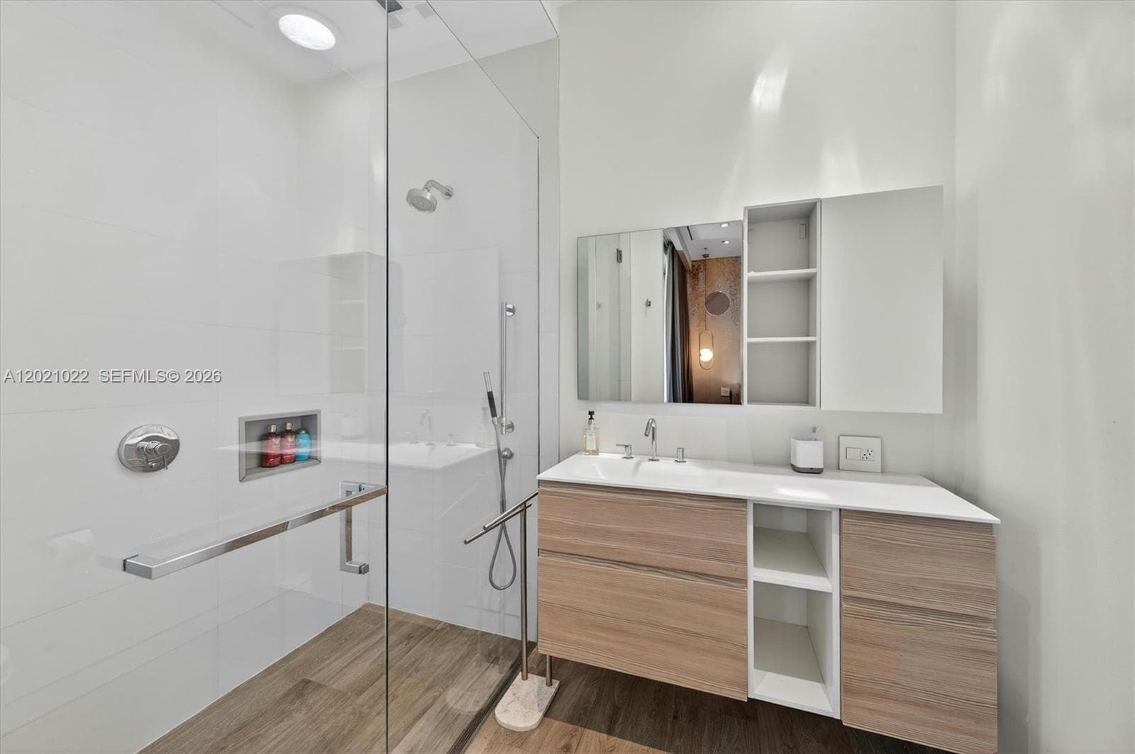 625 Curtiswood Dr, Key Biscayne FL 33149 — 28