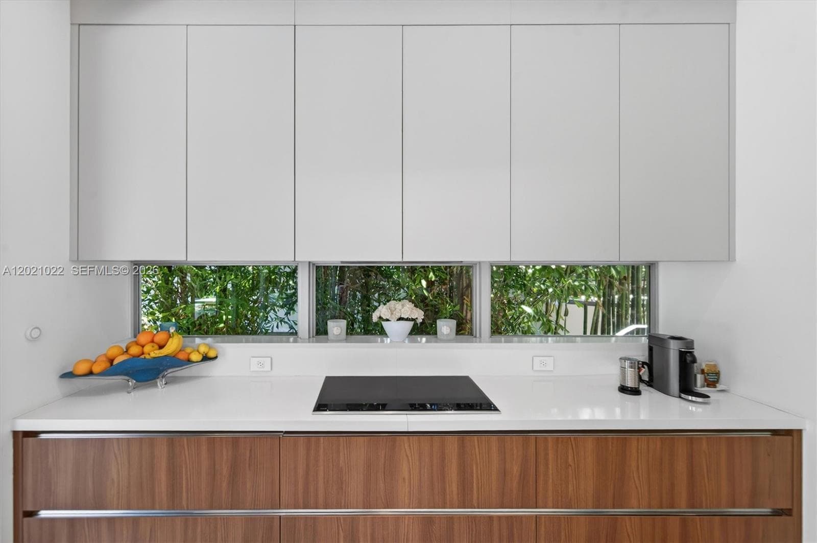 625 Curtiswood Dr, Key Biscayne FL 33149 — 10