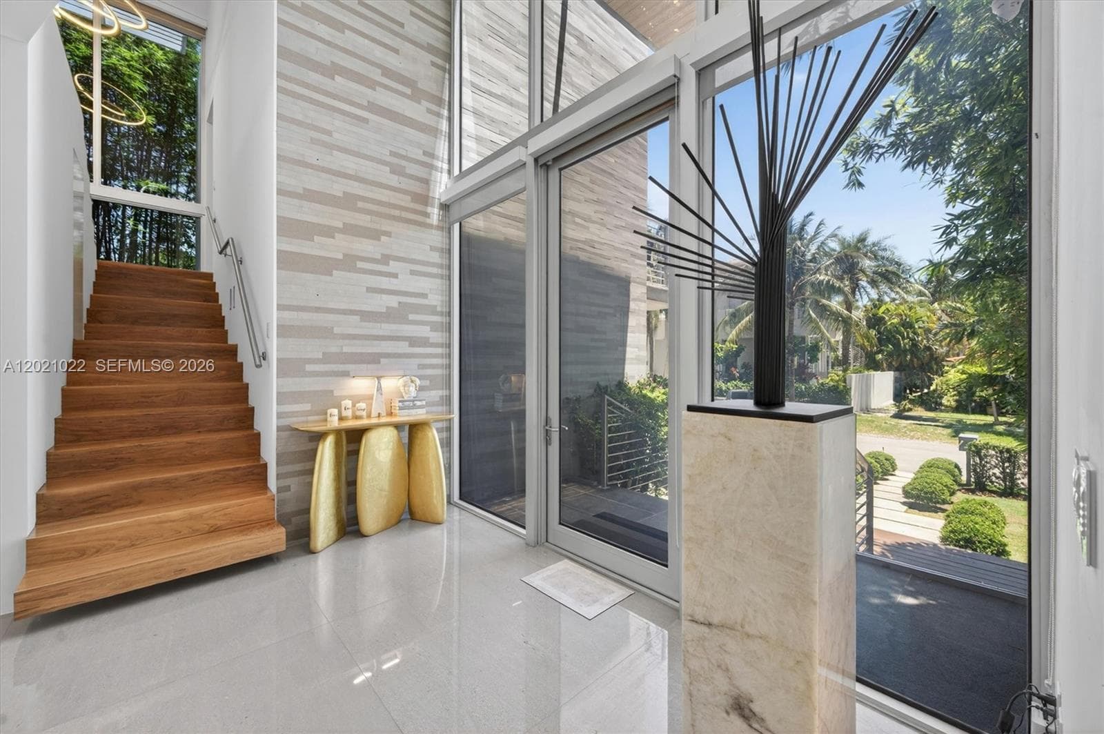 625 Curtiswood Dr, Key Biscayne FL 33149 — 4