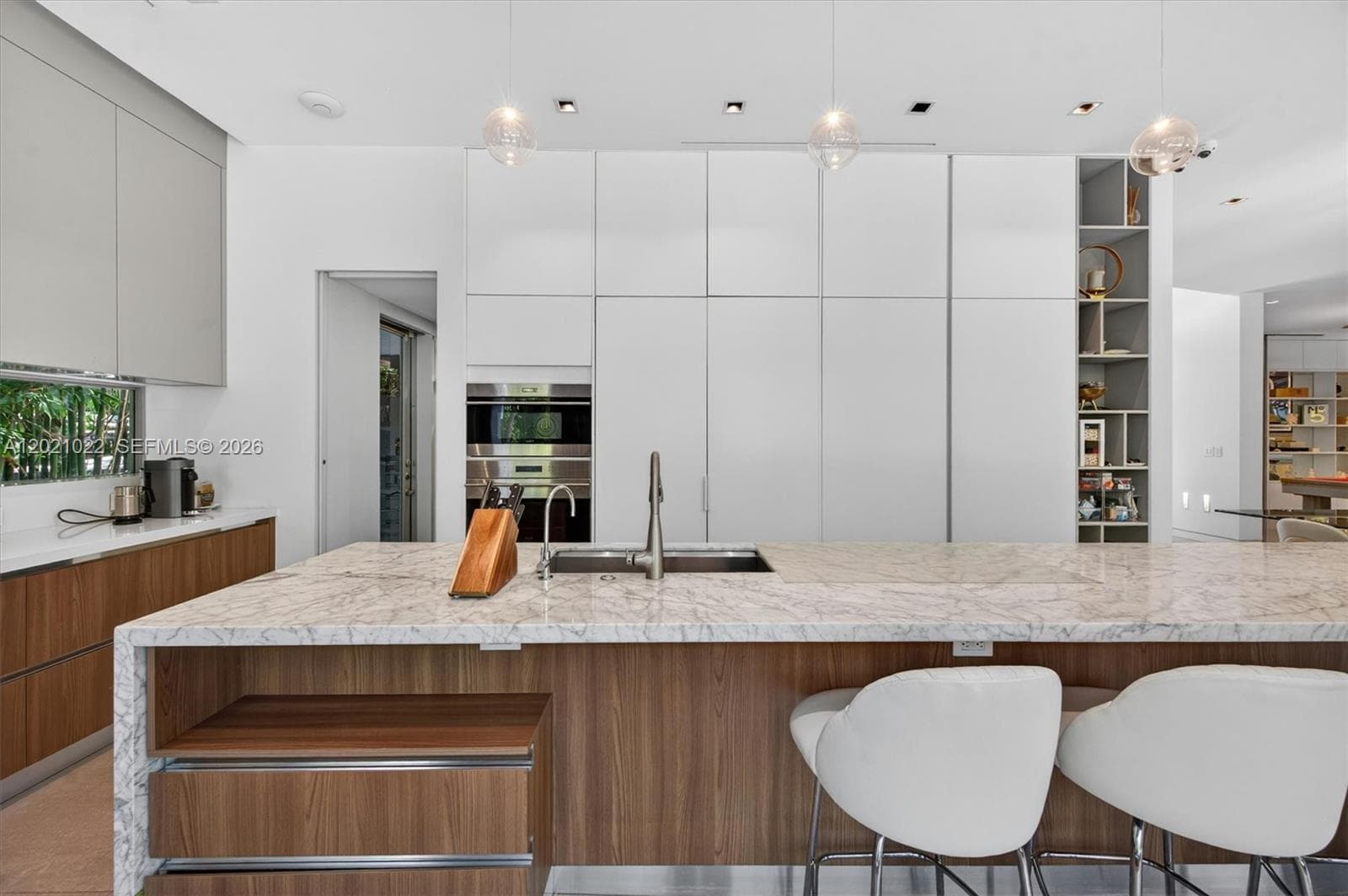625 Curtiswood Dr, Key Biscayne FL 33149 — 8
