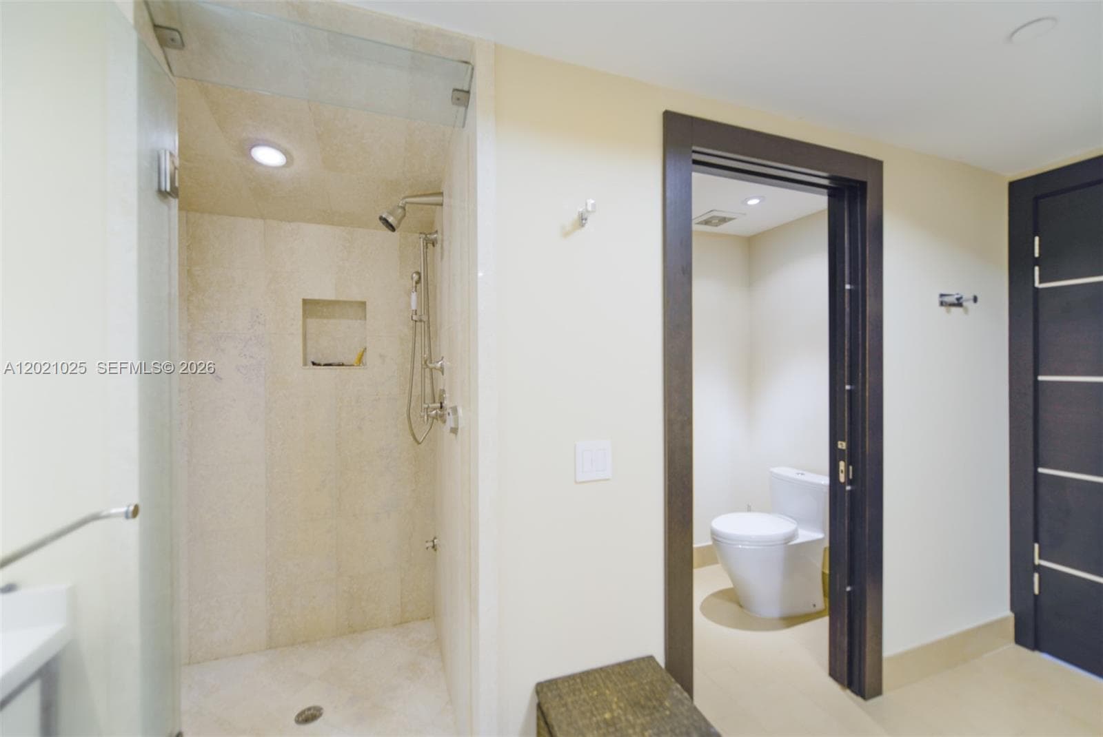 6000 Island Blvd # 1801, Aventura FL 33160 — 27