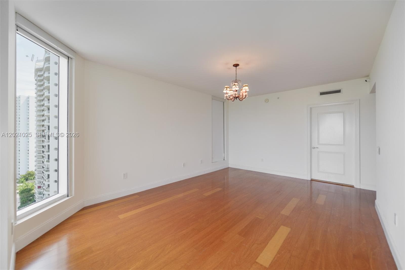 6000 Island Blvd # 1801, Aventura FL 33160 — 48