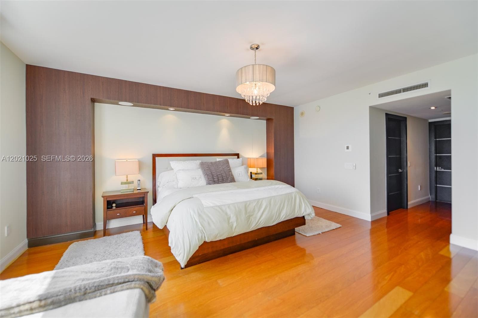 6000 Island Blvd # 1801, Aventura FL 33160 — 19