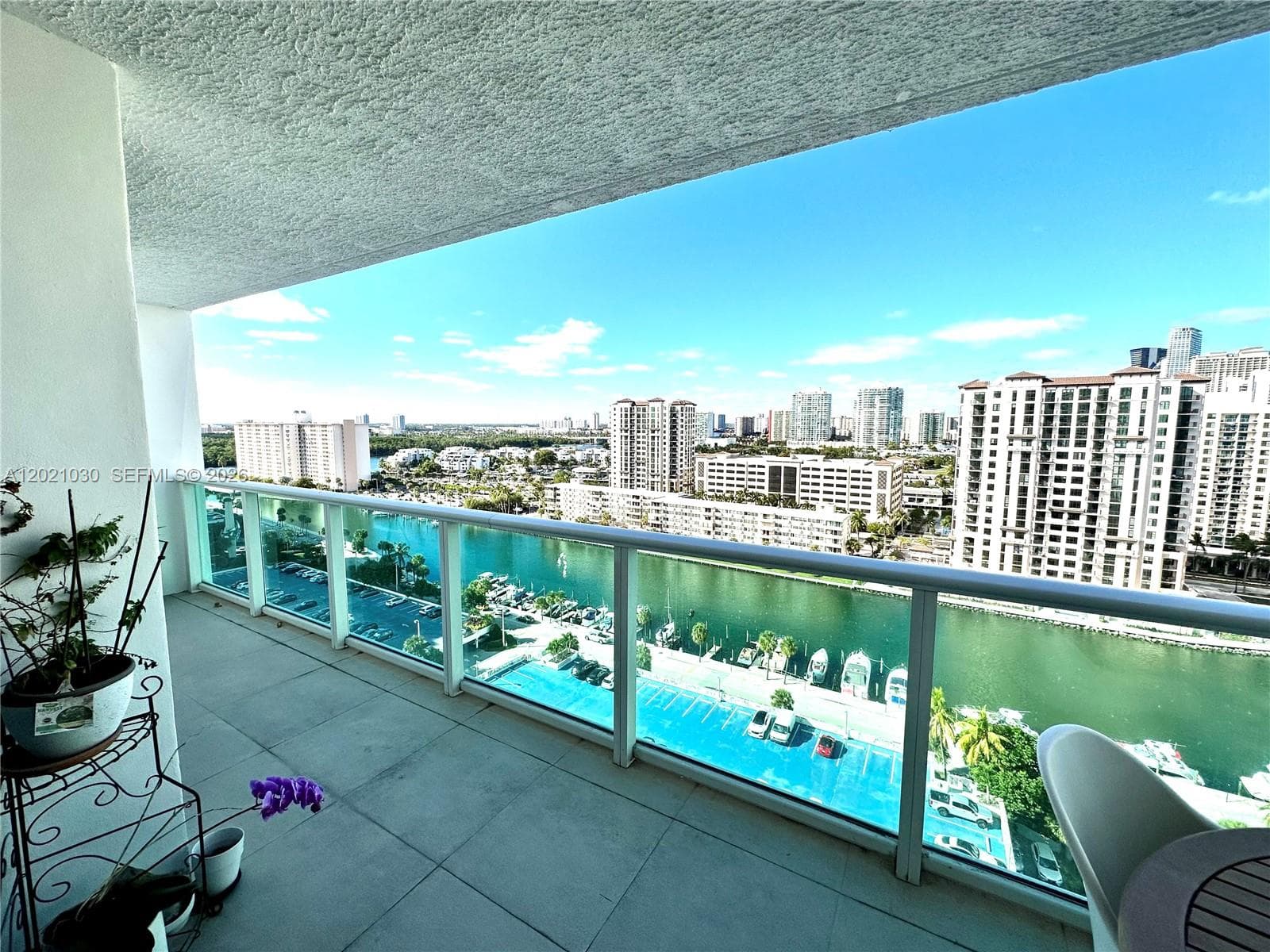 100 Bayview Dr # 1729, Sunny Isles Beach FL 33160 — 14