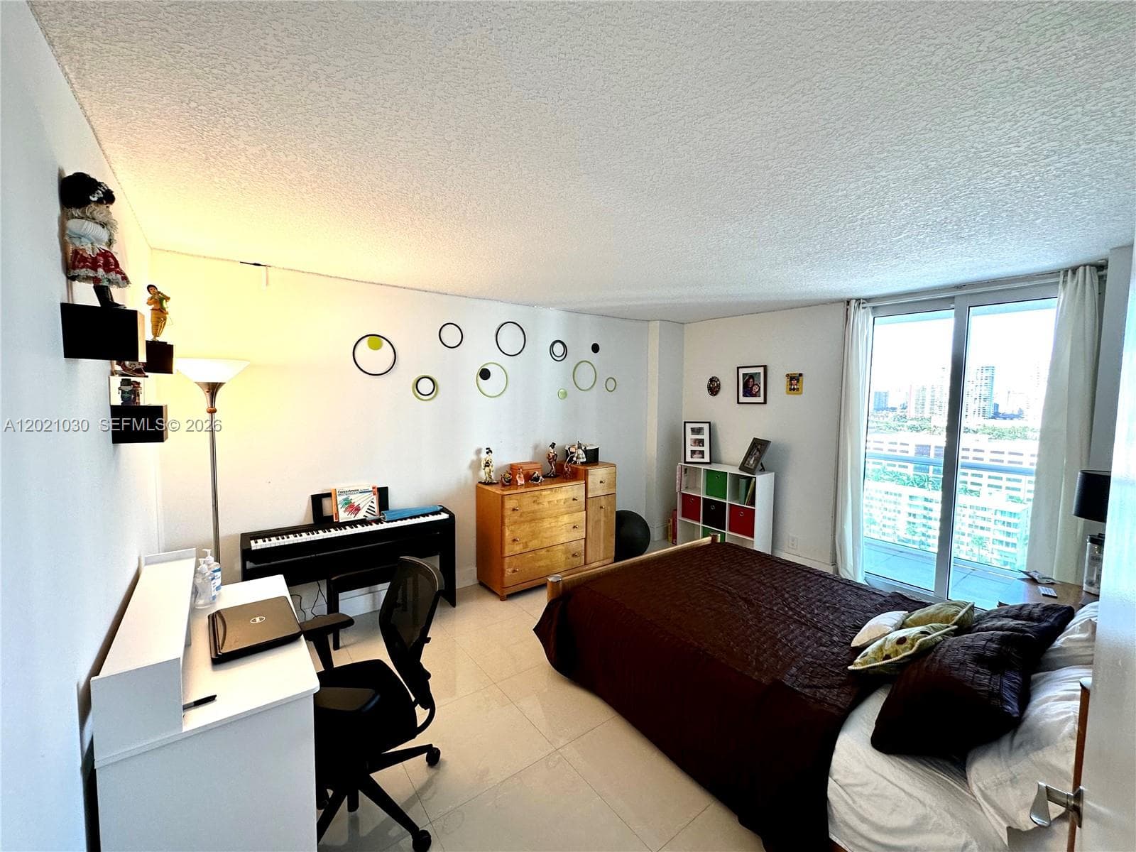 100 Bayview Dr # 1729, Sunny Isles Beach FL 33160 — 11