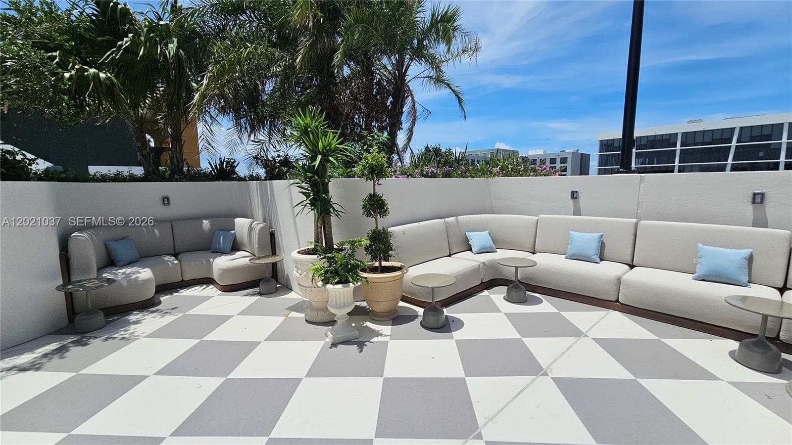 2700 NW 2nd Avenue # 619, Miami FL 33127 — 75