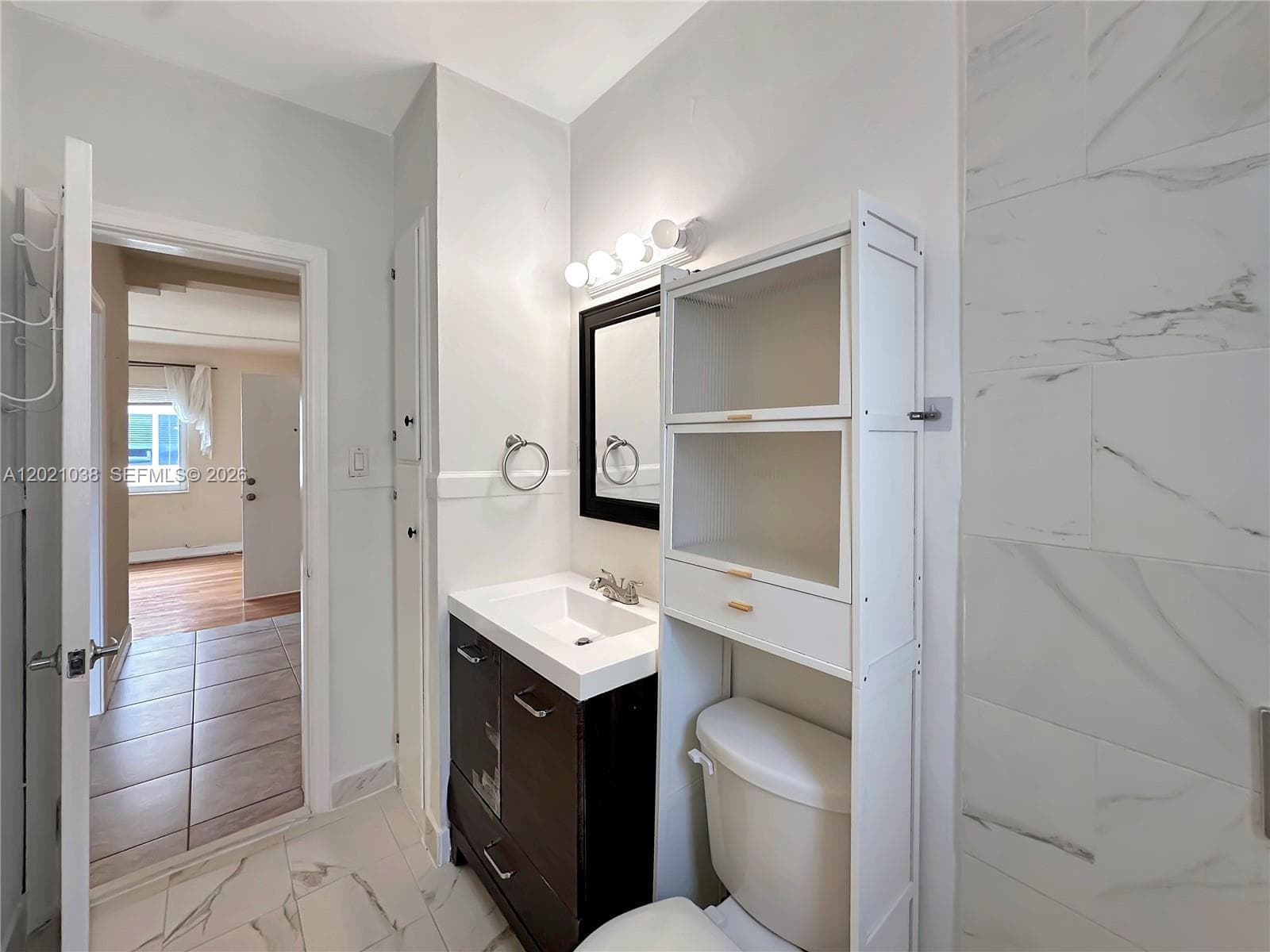 965 Bay Dr # 4, Miami Beach FL 33141 — 16