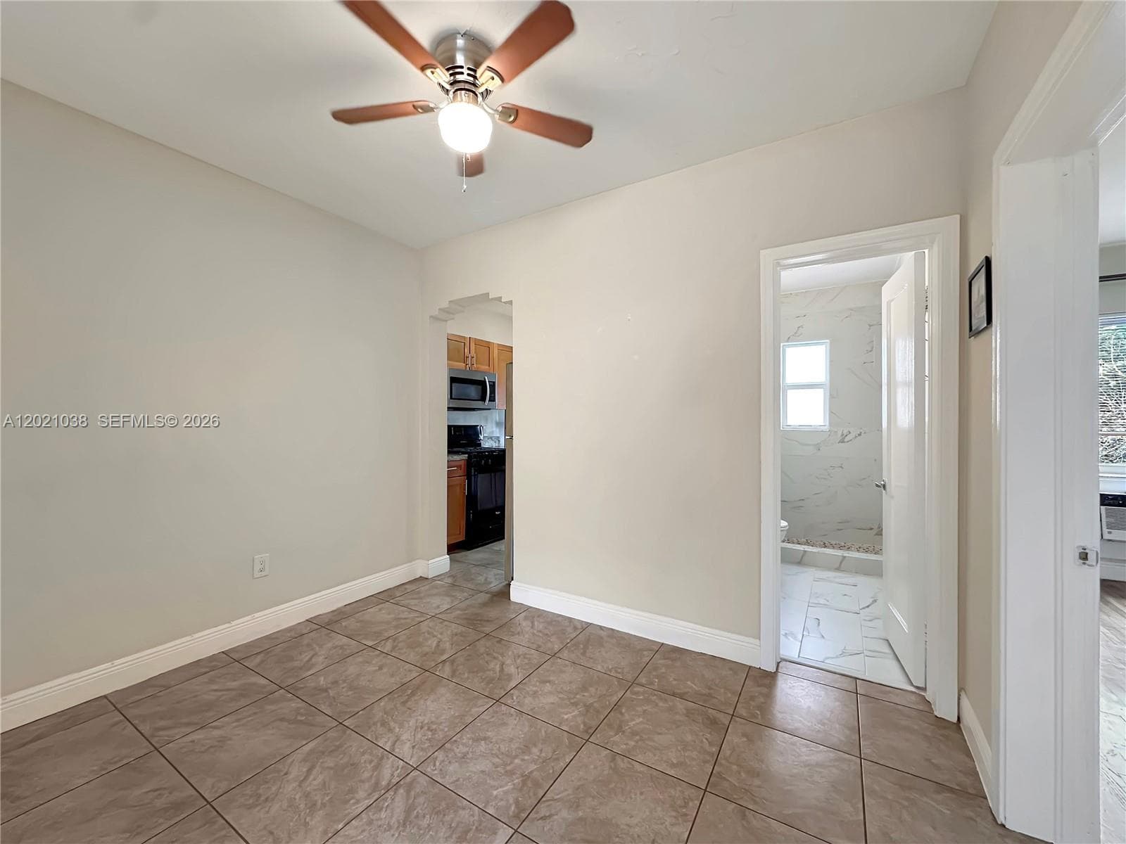 965 Bay Dr # 4, Miami Beach FL 33141 — 7