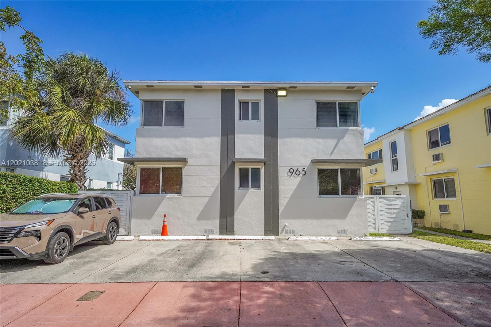 965 Bay Dr # 4, Miami Beach FL 33141 — 1