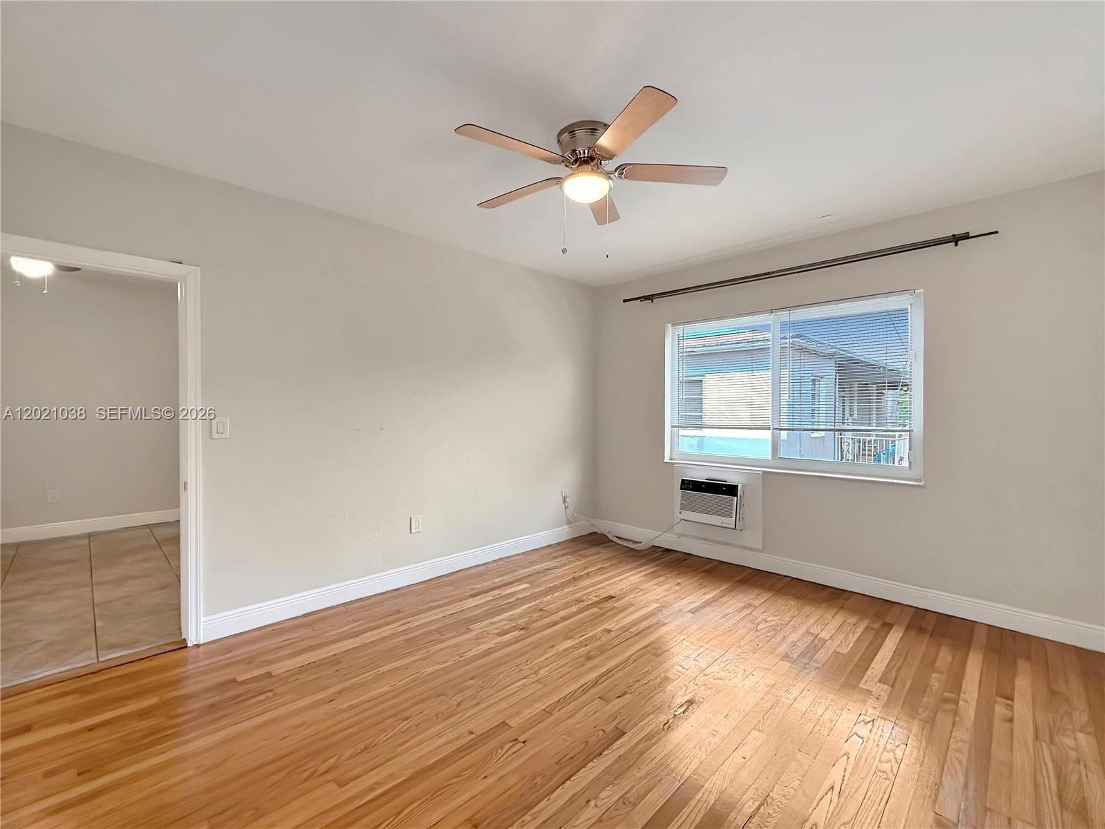 965 Bay Dr # 4, Miami Beach FL 33141 — 20