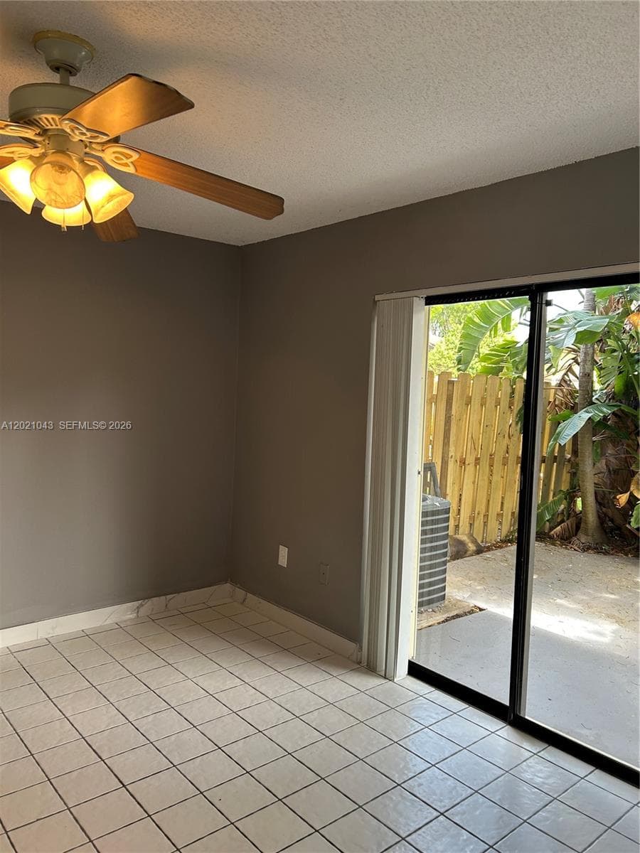 1136 NE 210th Ter # 1136, Miami FL 33179 — 16