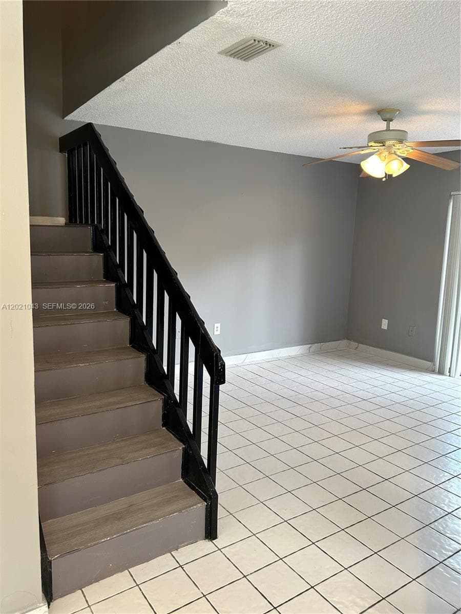 1136 NE 210th Ter # 1136, Miami FL 33179 — 9