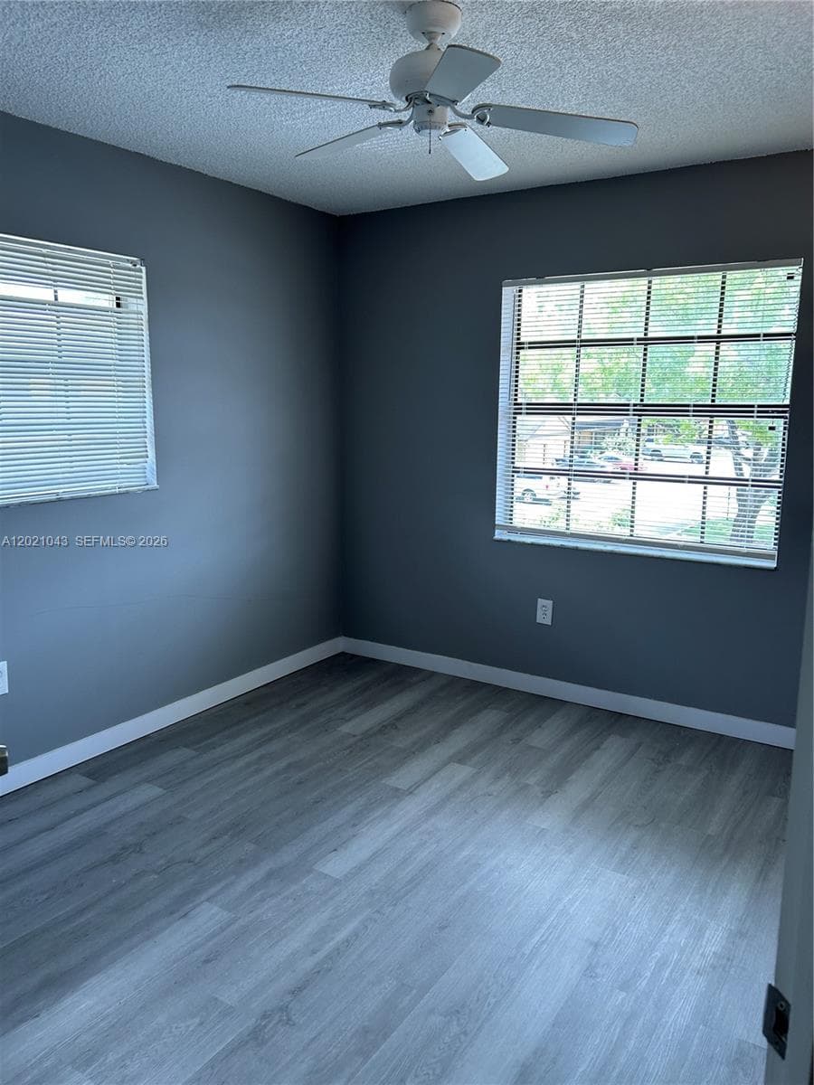 1136 NE 210th Ter # 1136, Miami FL 33179 — 24