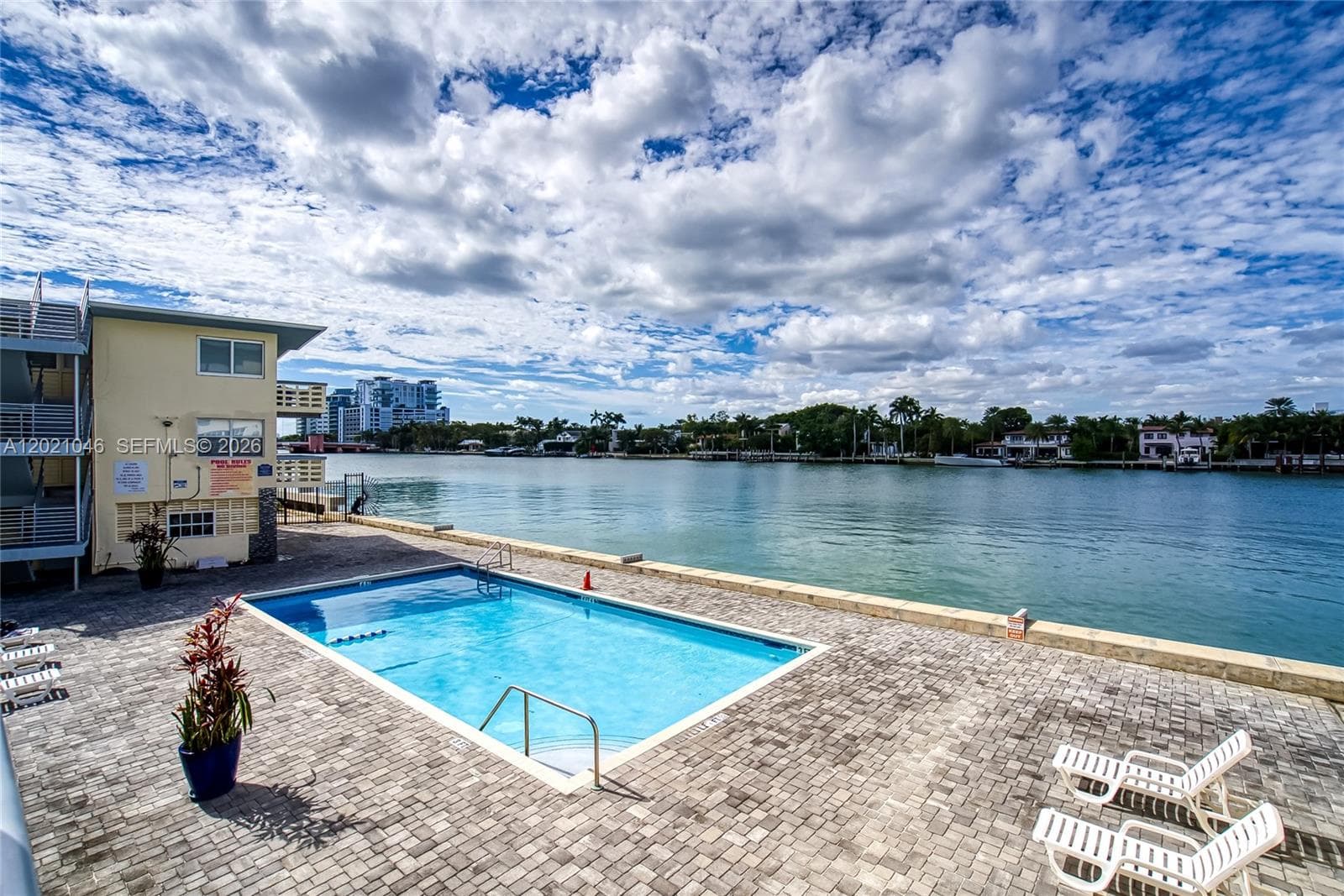 6484 INDIAN CREEK DR # 109, Miami Beach FL 33141 — 19