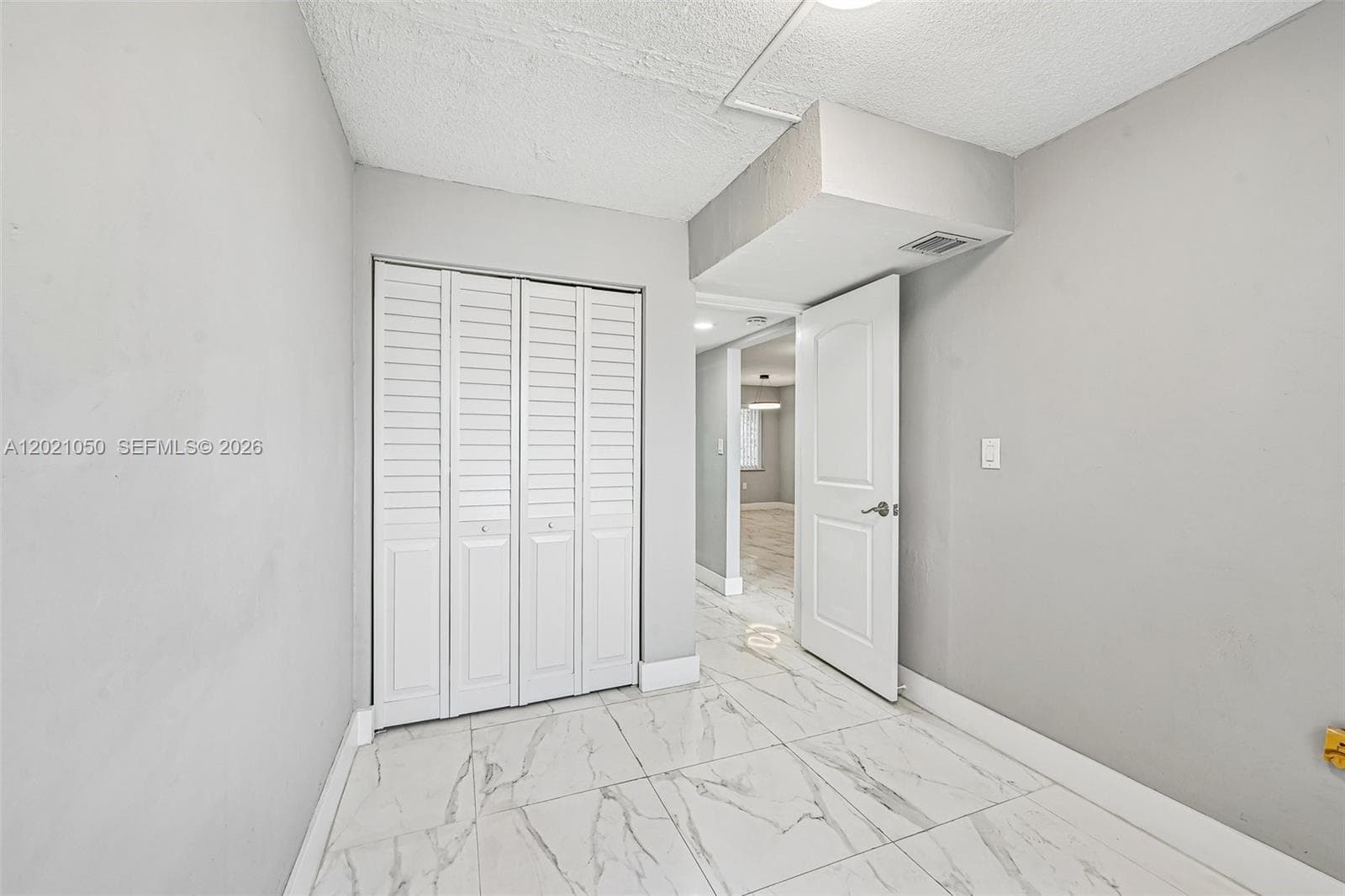 6575 W 4th Ave # 507, Hialeah FL 33012 — 22