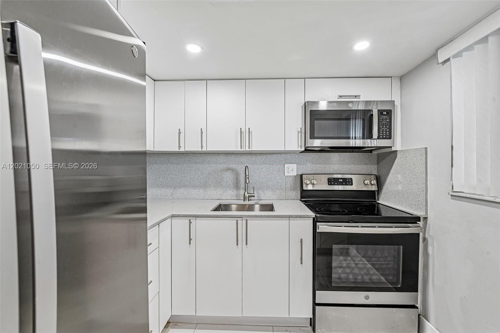 6575 W 4th Ave # 507, Hialeah FL 33012 — 10