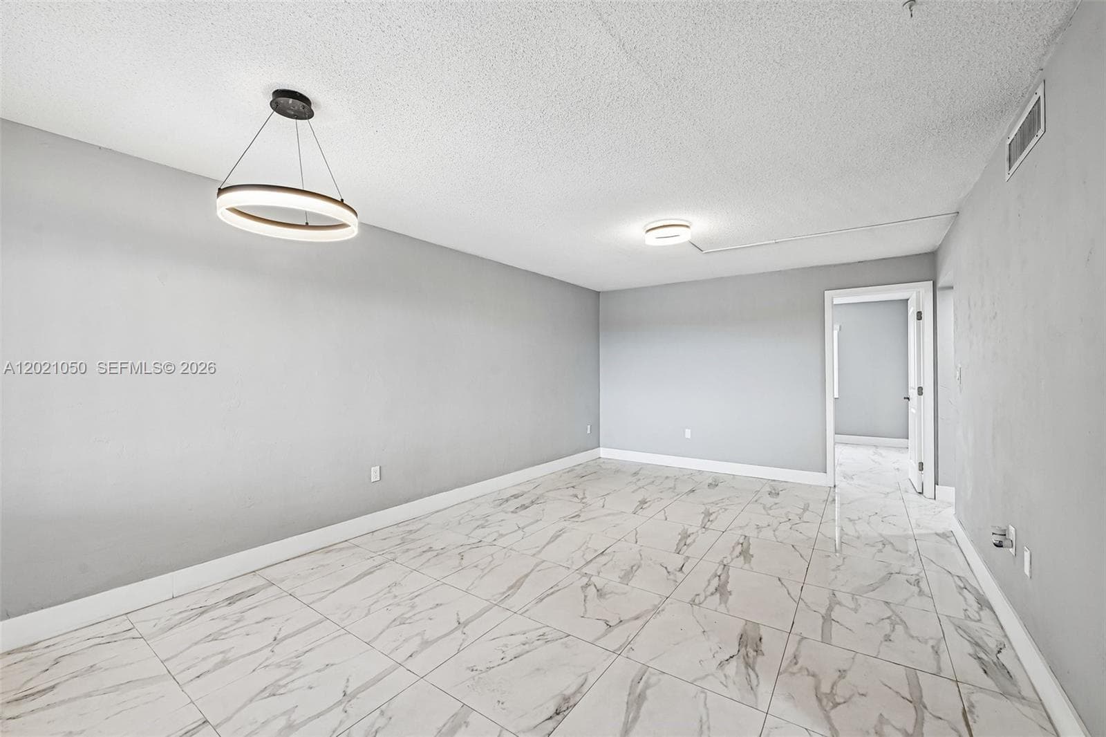 6575 W 4th Ave # 507, Hialeah FL 33012 — 8