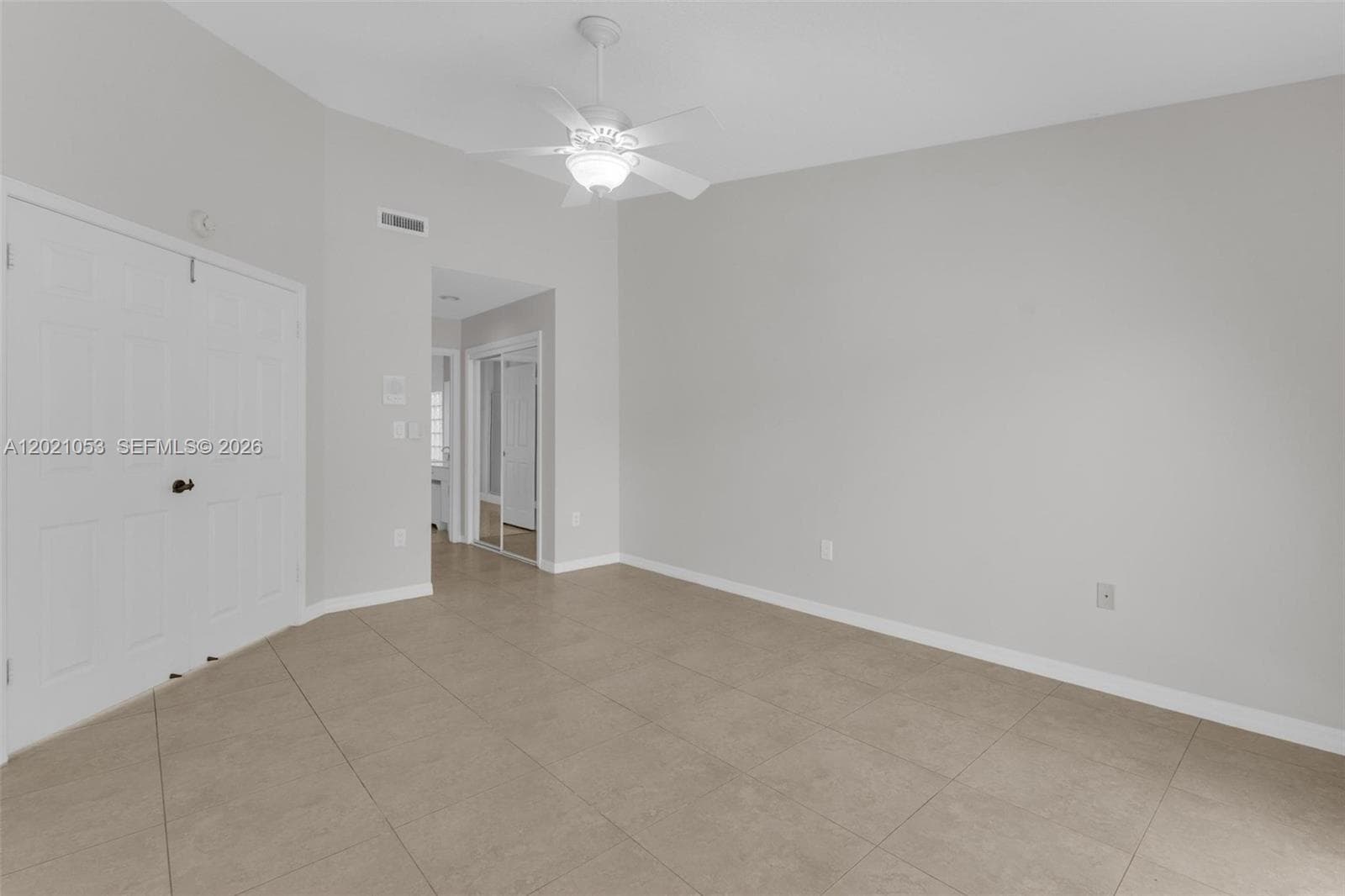 10635 NW 54th St, Doral FL 33178 — 17