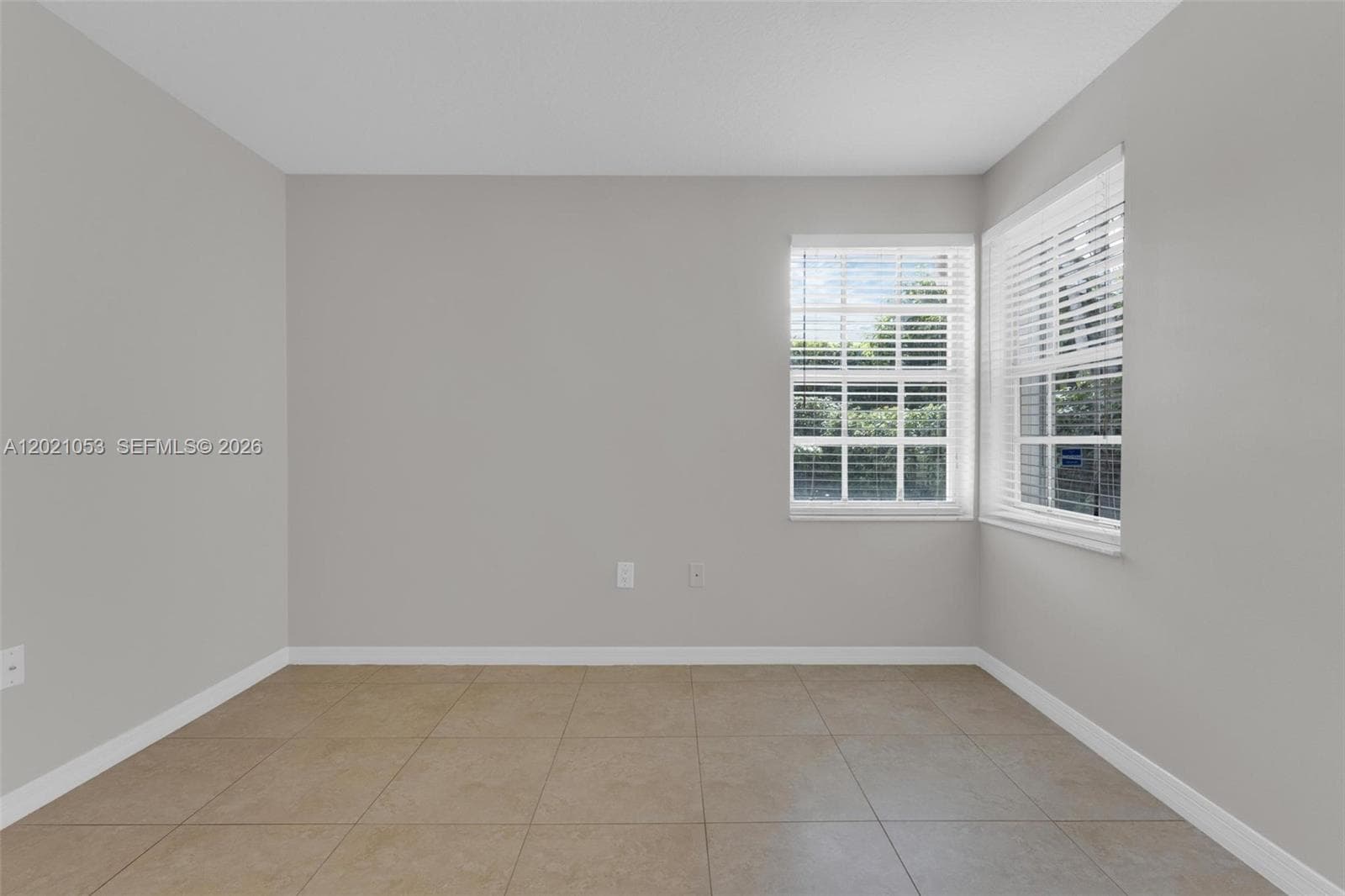 10635 NW 54th St, Doral FL 33178 — 22