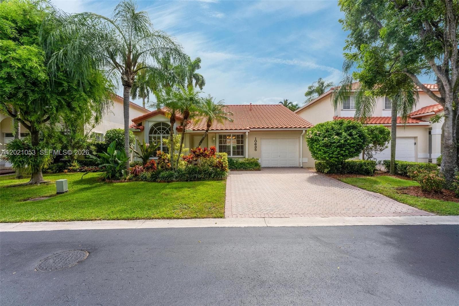10635 NW 54th St, Doral FL 33178 — 40