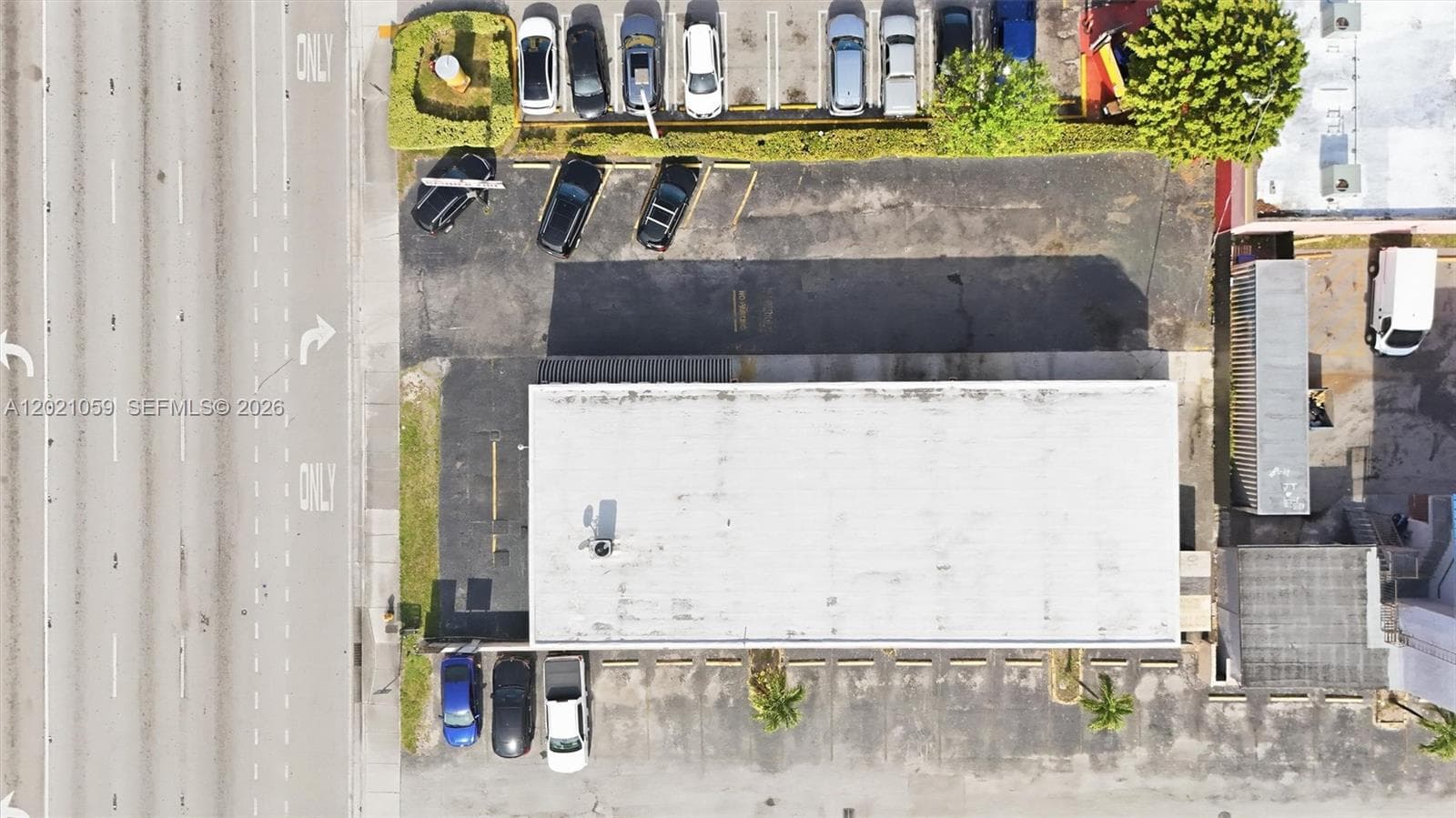 8730 SW 8th St, Miami FL 33174 — 29