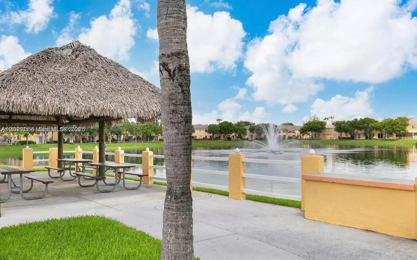 2735 SE 16th Ave # 100, Homestead FL 33035 — 2