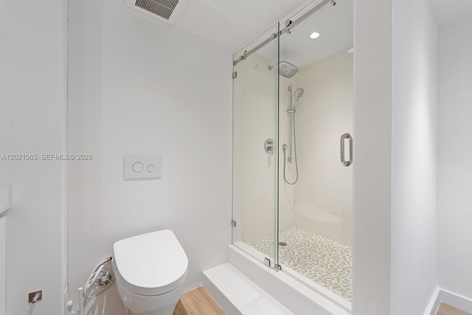 2457 Collins Ave # 1703, Miami Beach FL 33140 — 20
