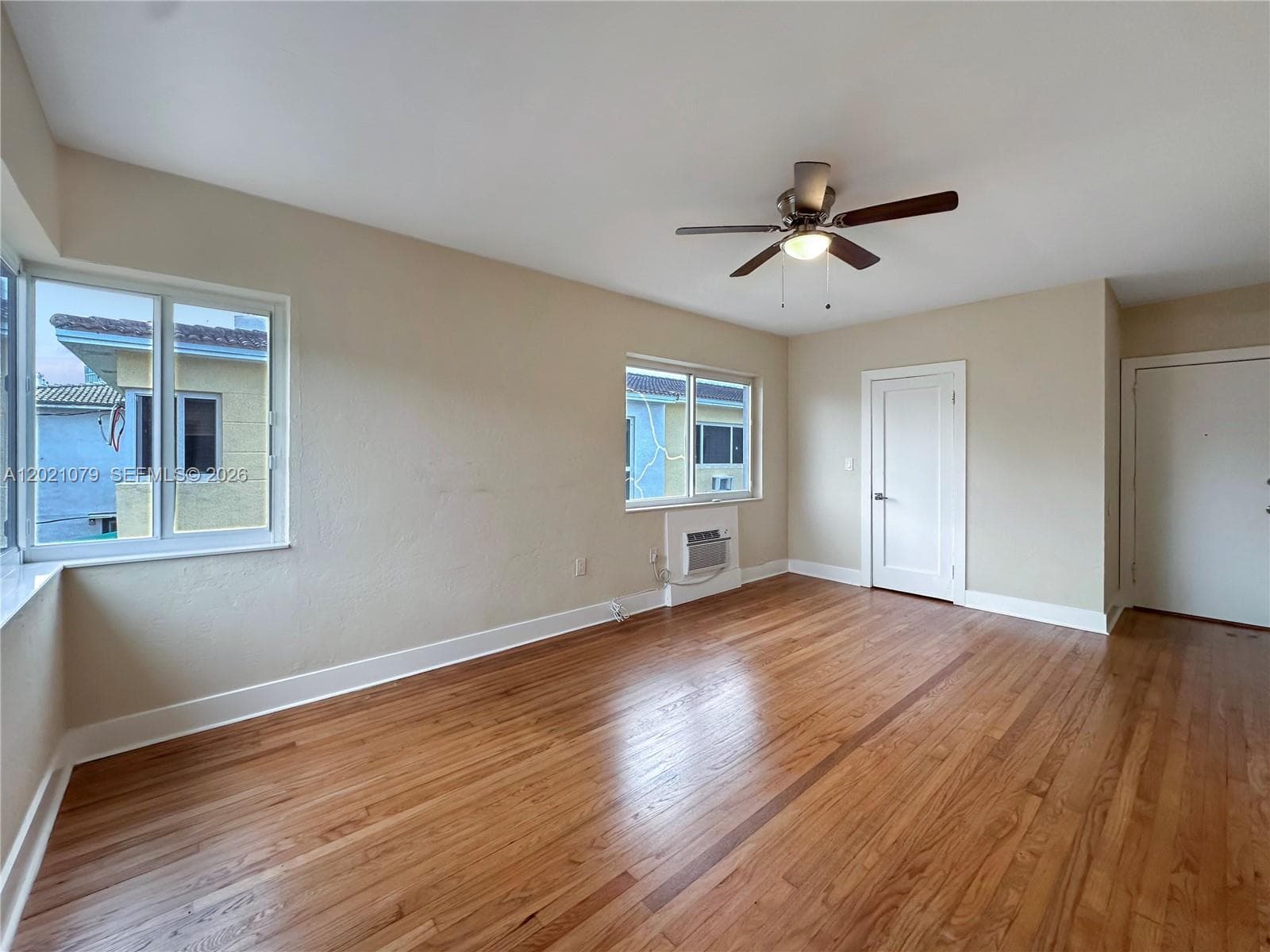 965 Bay Dr # 8, Miami Beach FL 33141 — 6
