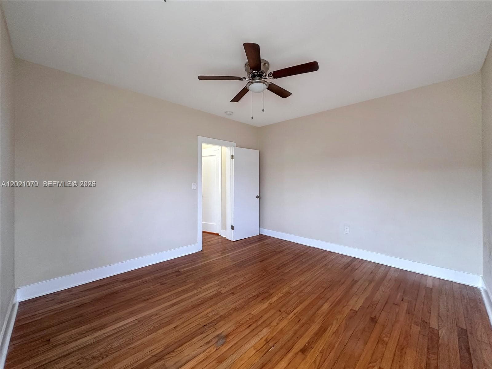 965 Bay Dr # 8, Miami Beach FL 33141 — 11
