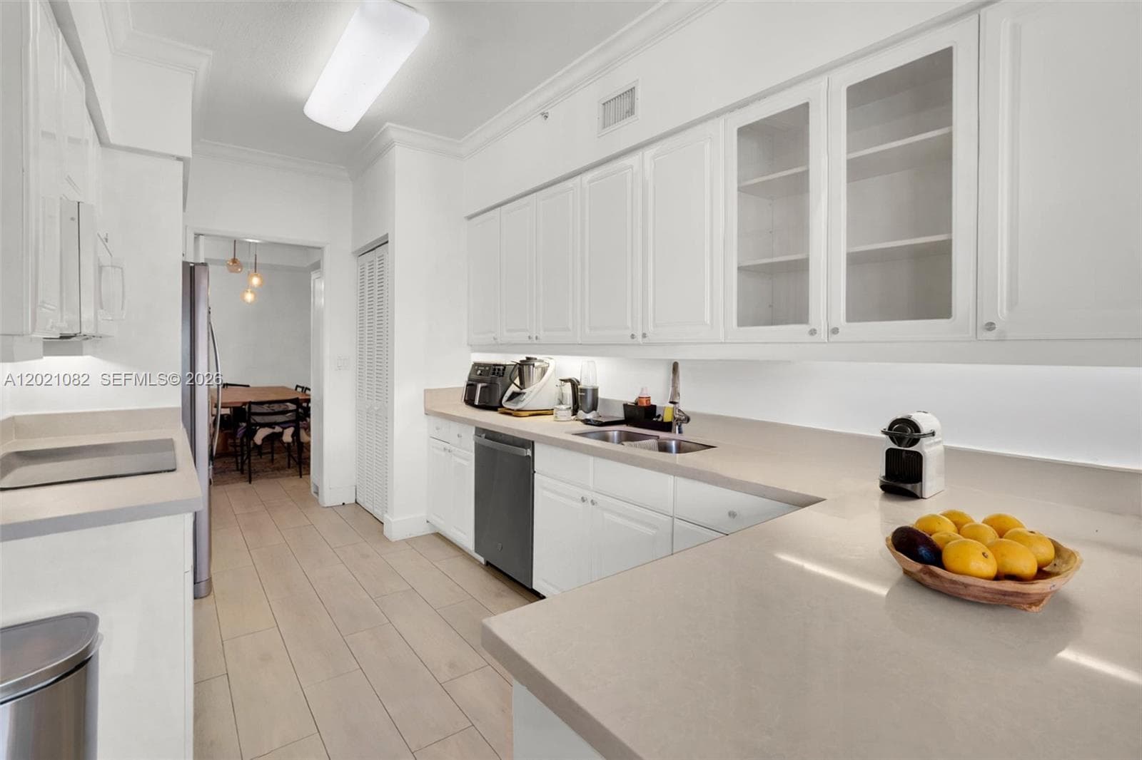 735 Crandon Blvd # 503, Key Biscayne FL 33149 — 6