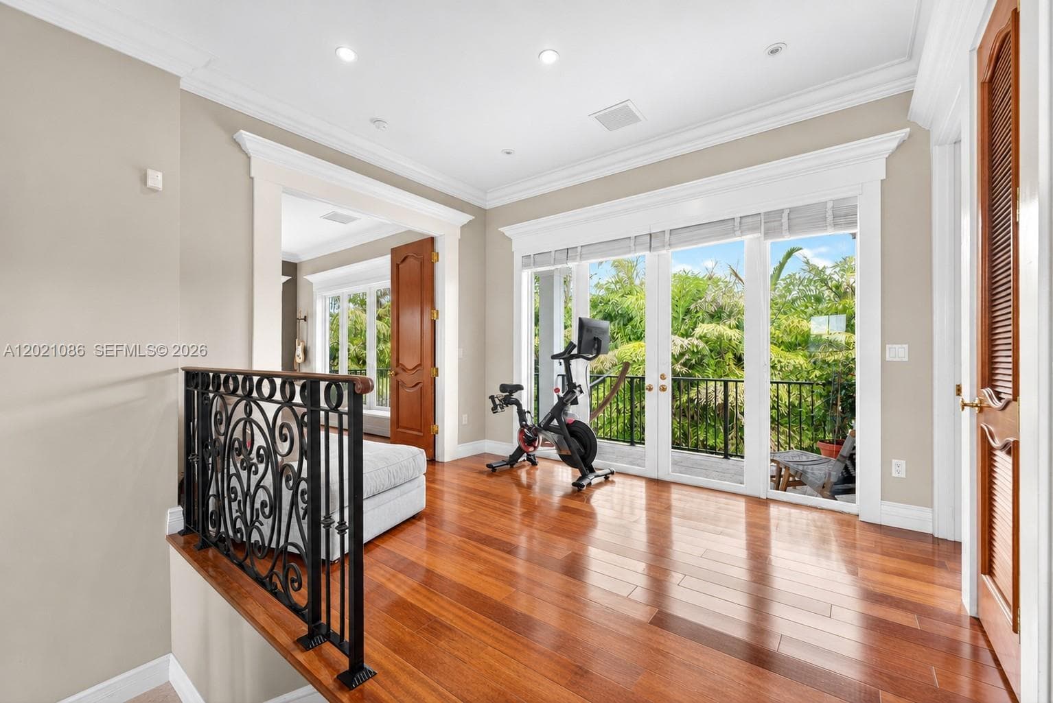 442 Ridgewood Rd, Key Biscayne FL 33149 — 30