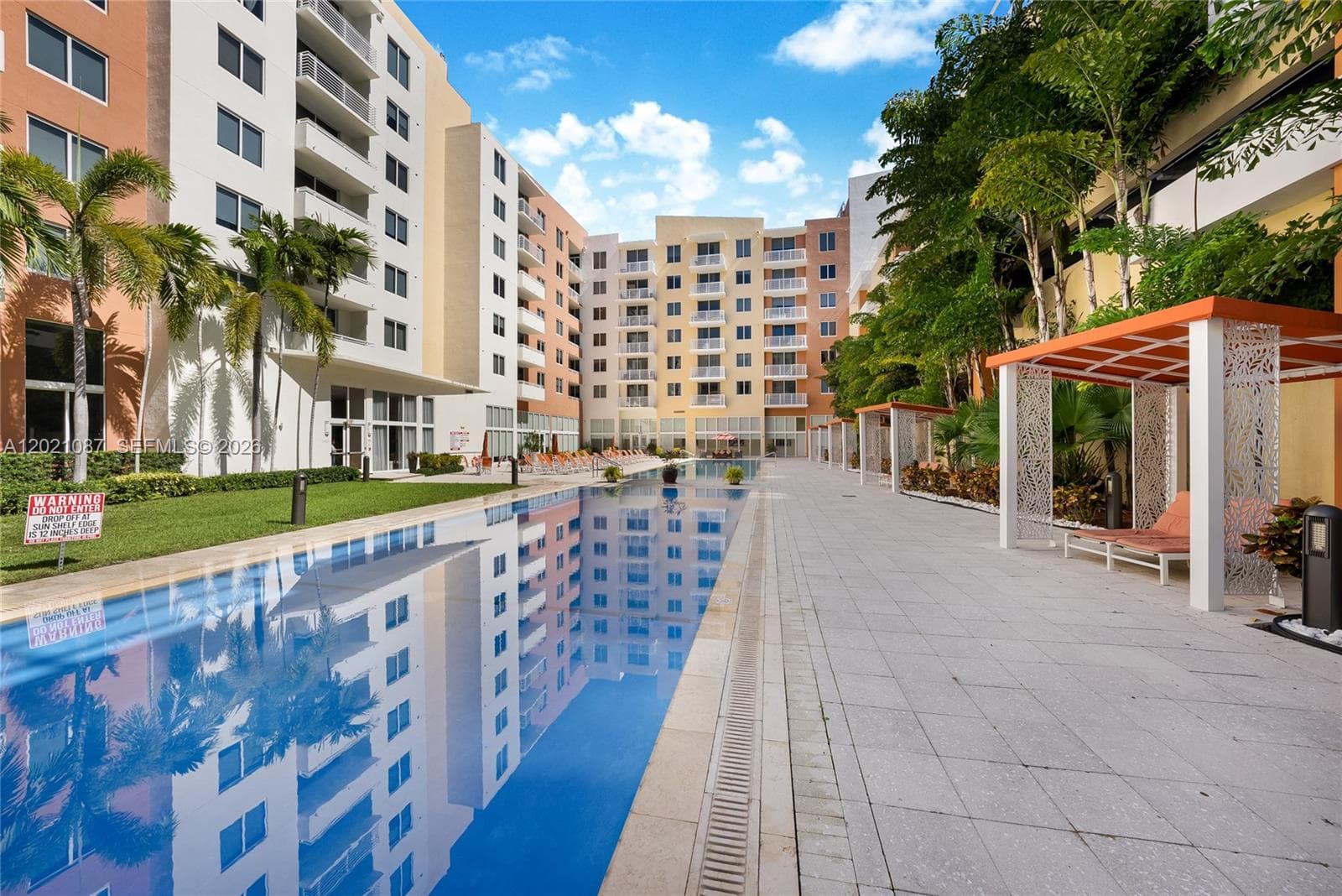 2775 NE 187th St # 528, Aventura FL 33180 — 23
