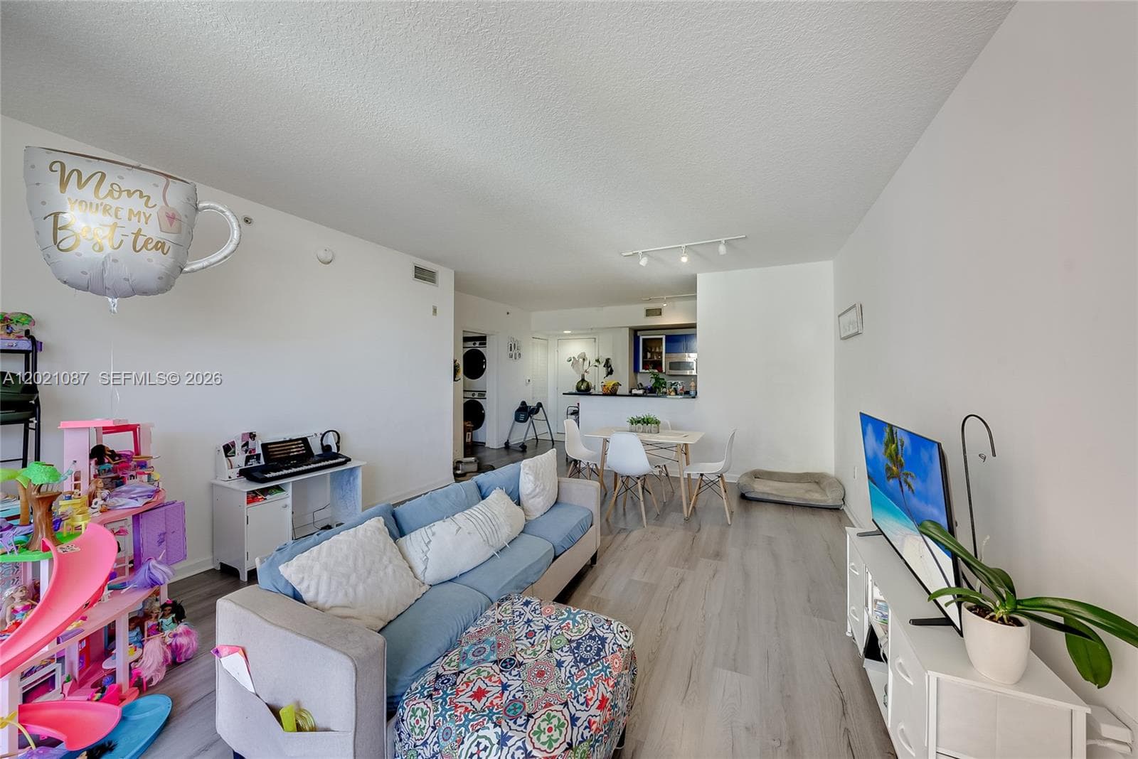 2775 NE 187th St # 528, Aventura FL 33180 — 13