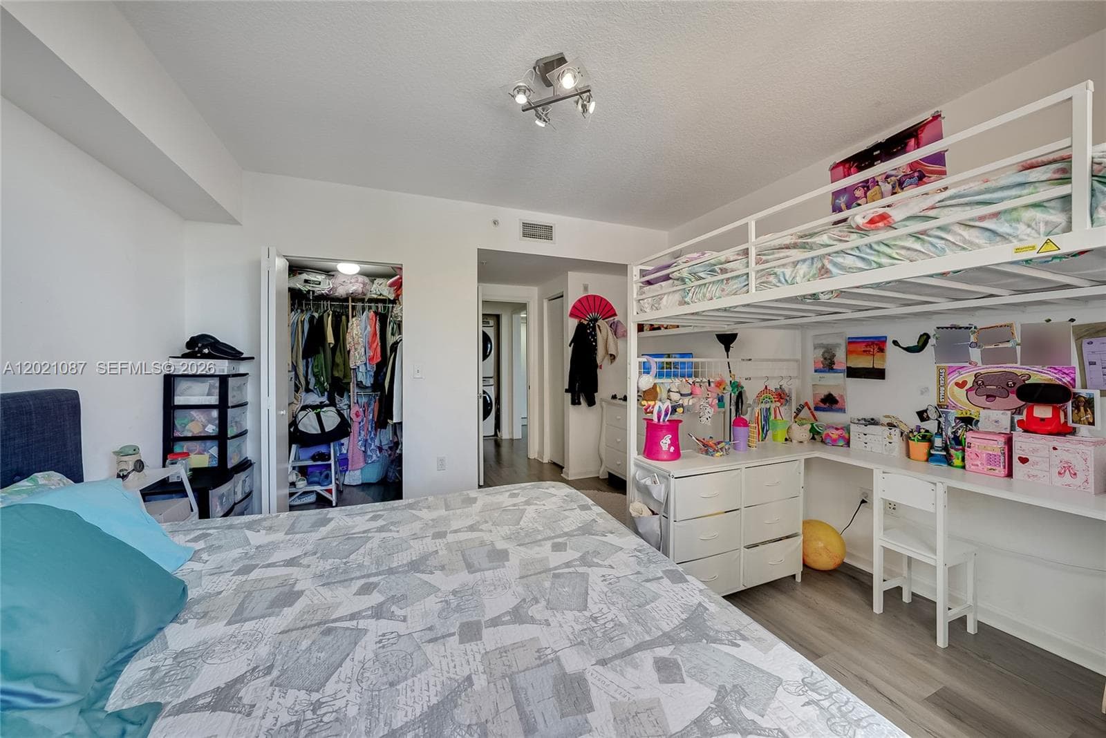 2775 NE 187th St # 528, Aventura FL 33180 — 18